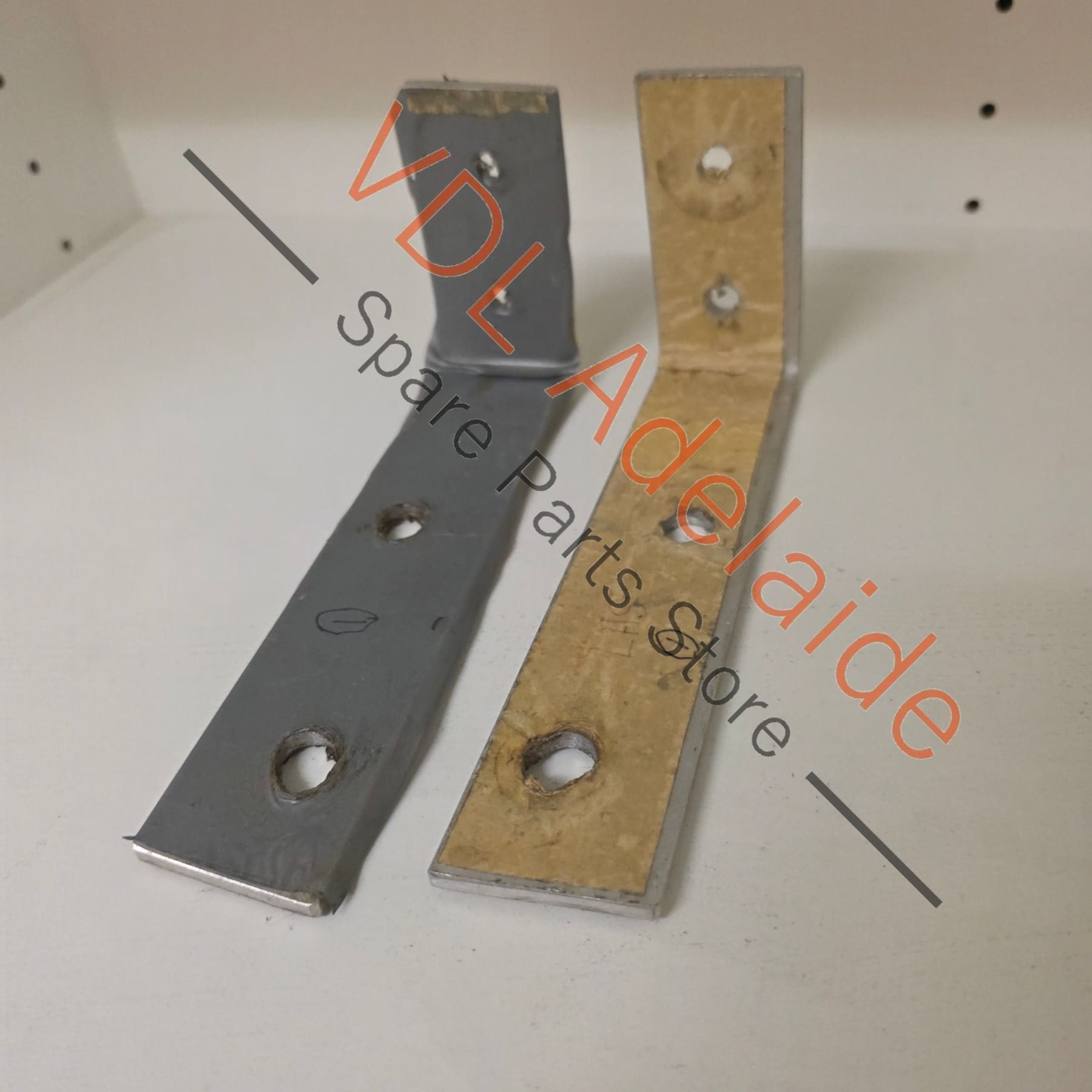 Datsun 510 1600 Bluebird Lightweight Fibreglass Bumper Bar Set Front & Back 3.4kg pair! Aftermarket