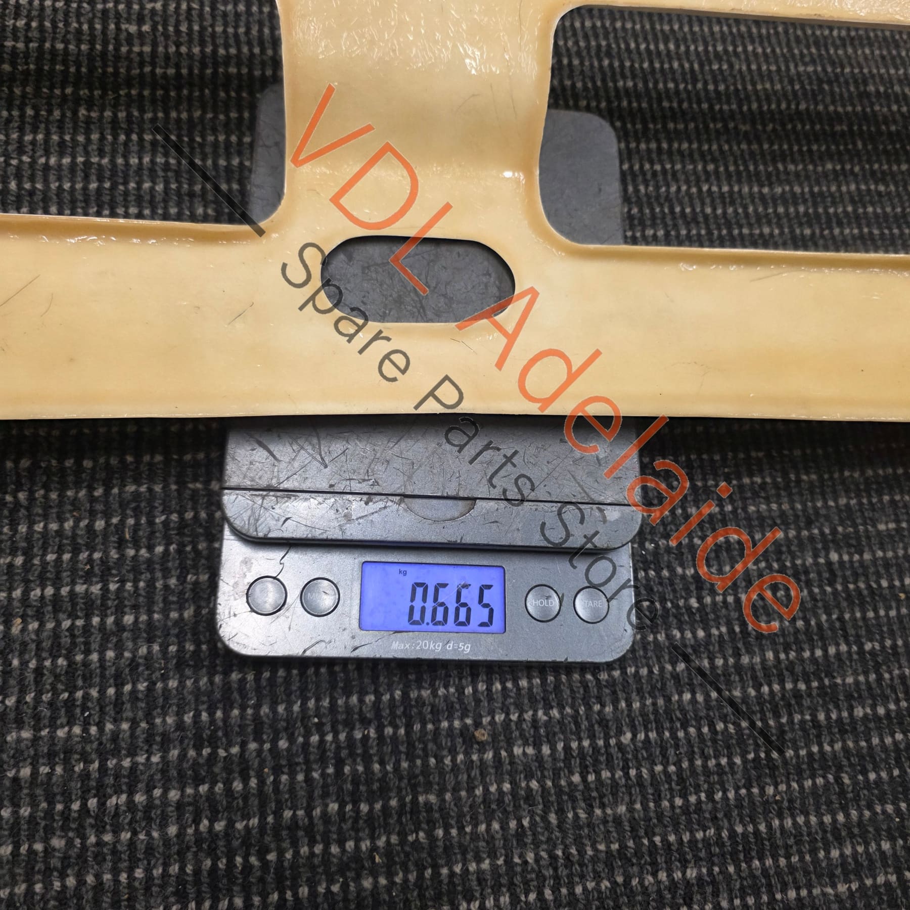 Datsun 510 1600 Bluebird Lightweight Fibreglass Front Apron only 665g! Aftermarket