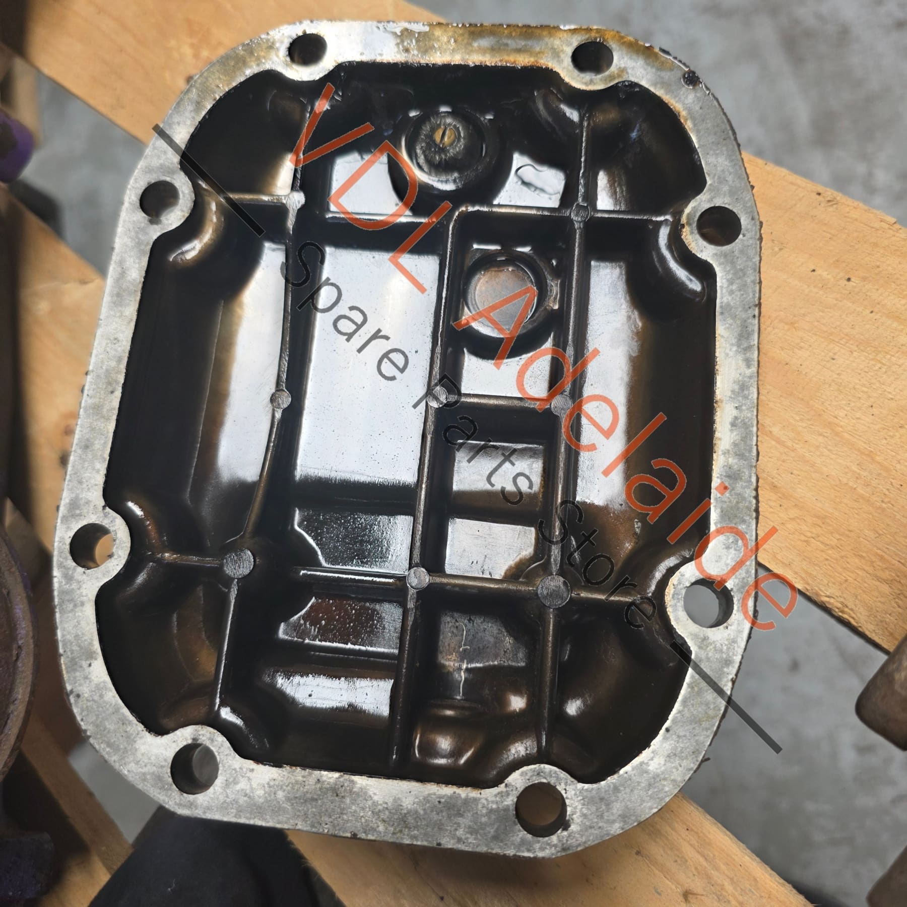 Datsun R180 C110 240K Kenmeri Skyline Rear Differential Diff 3.54 ratio Open wheel with half shafts