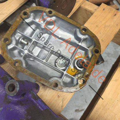 Datsun R180 720 Ute Differential Diff 4.875 Ratio Open wheel with half shafts