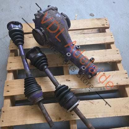 Datsun R180 720 Ute Differential Diff 4.875 Ratio Open wheel with half shafts