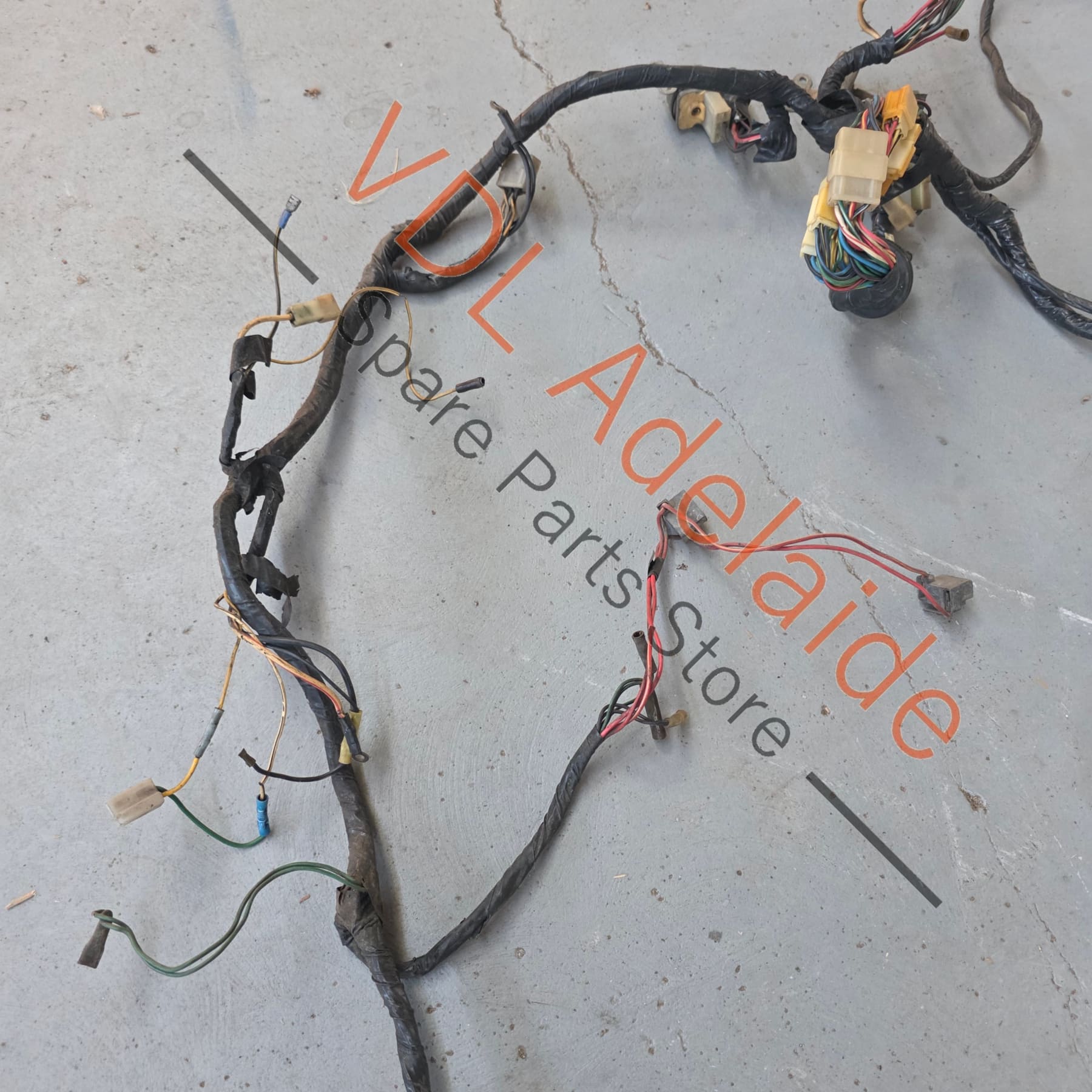 Datsun 510 1600 Wiring Harness 1970 onward Sedan / Manual 24014-A2601 24013-N0900