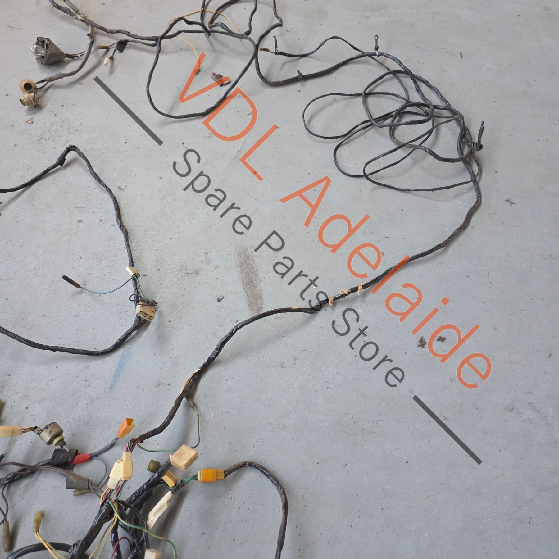 Datsun 510 1600 Wiring Harness 1970 onward Sedan / Manual 24014-A2601 24013-N0900