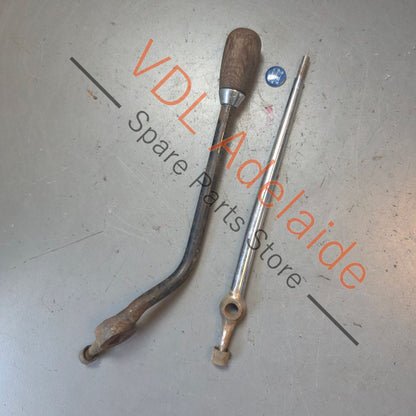 Datsun C110 Skyline Kenmeri 5Speed Gearbox Shifter **requires repairs**