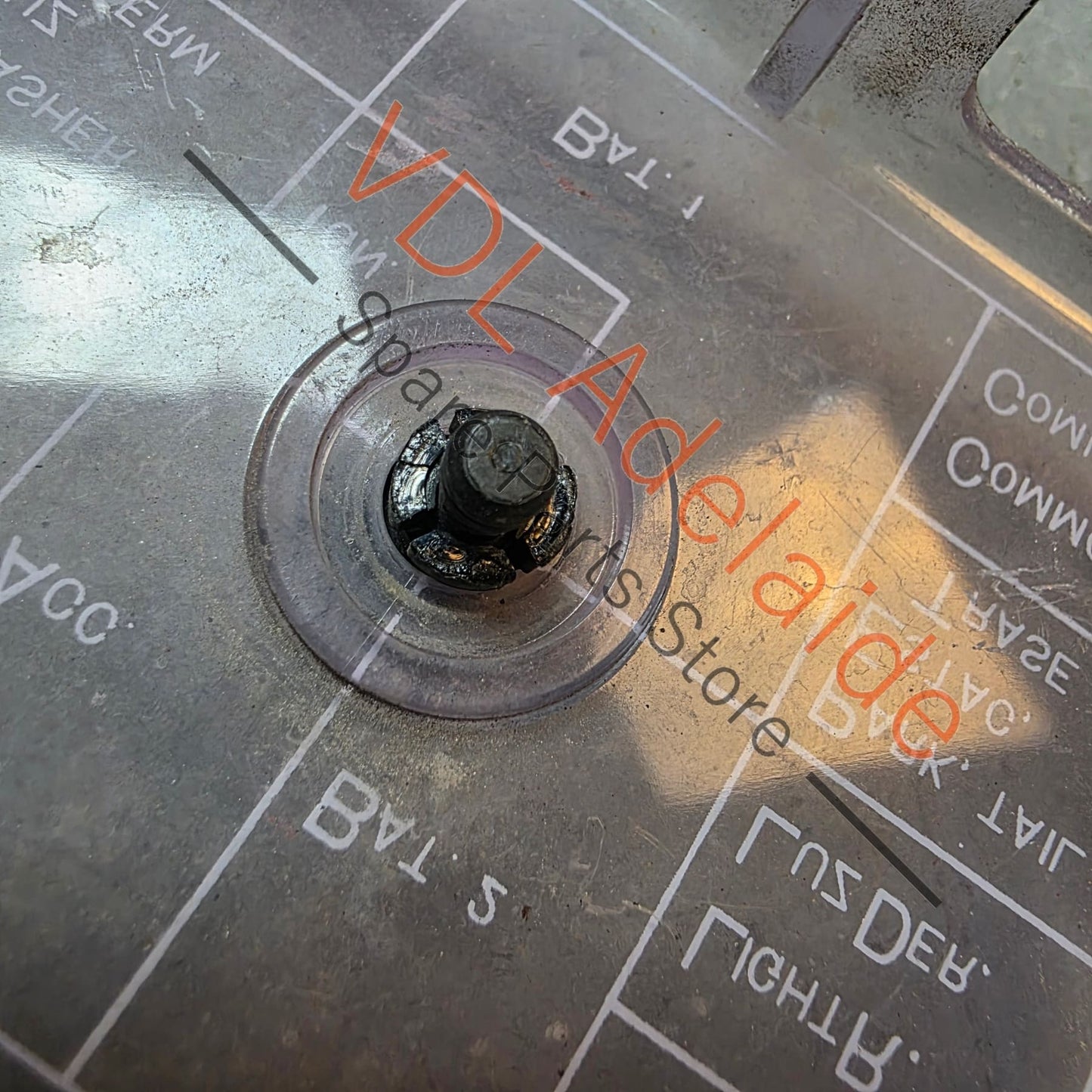 Datsun 1600 510 Engine Bay Fuse Block Board Panel 25410-A8625 25410-N0915 25411-A8625 25411-N0915