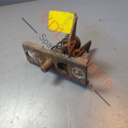 Datsun 1600 510 Bonnet Hood Catch Latch Popper Spring #01 LHD