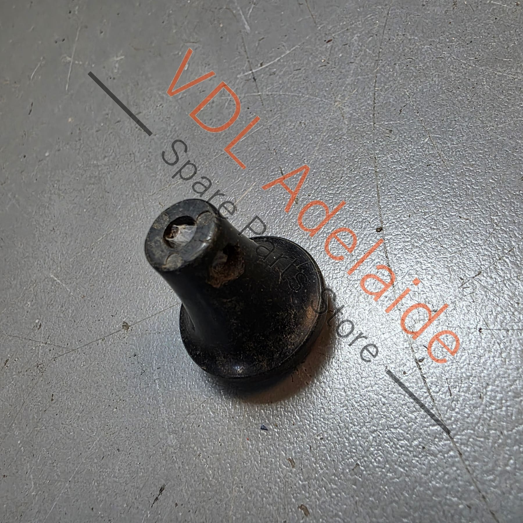 Datsun 1600 510 for 1968 Windscreen Wiper Switch Trim Cover Button Knob #08