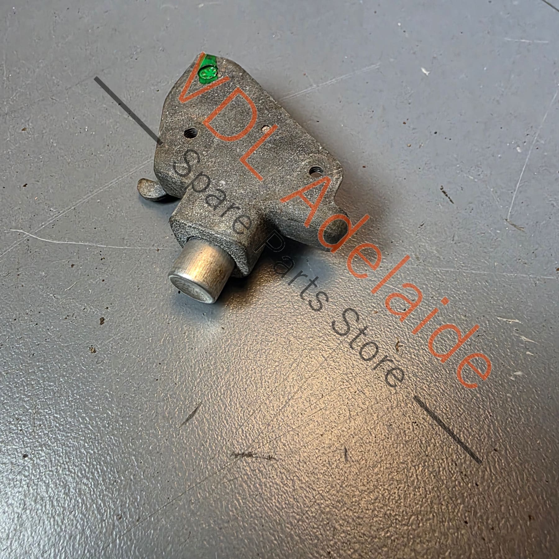 Datsun 1600 510 Original Interior Glovebox Lock Latch Button for 1970's models