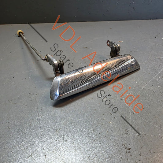 Datsun 1600 510 Exterior door handle Front #02