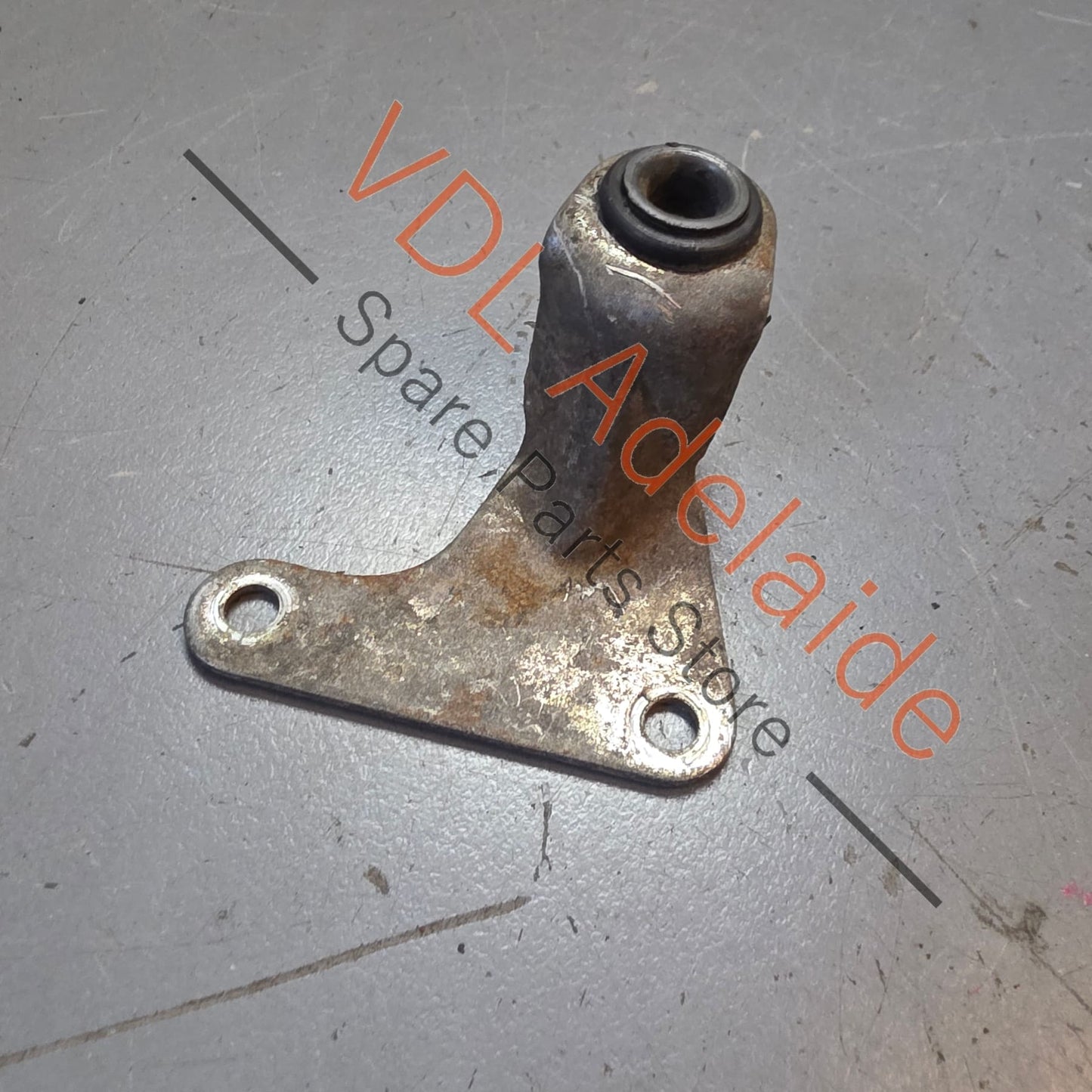 Datsun 1600 510 Throttle Linkage Bracket #05