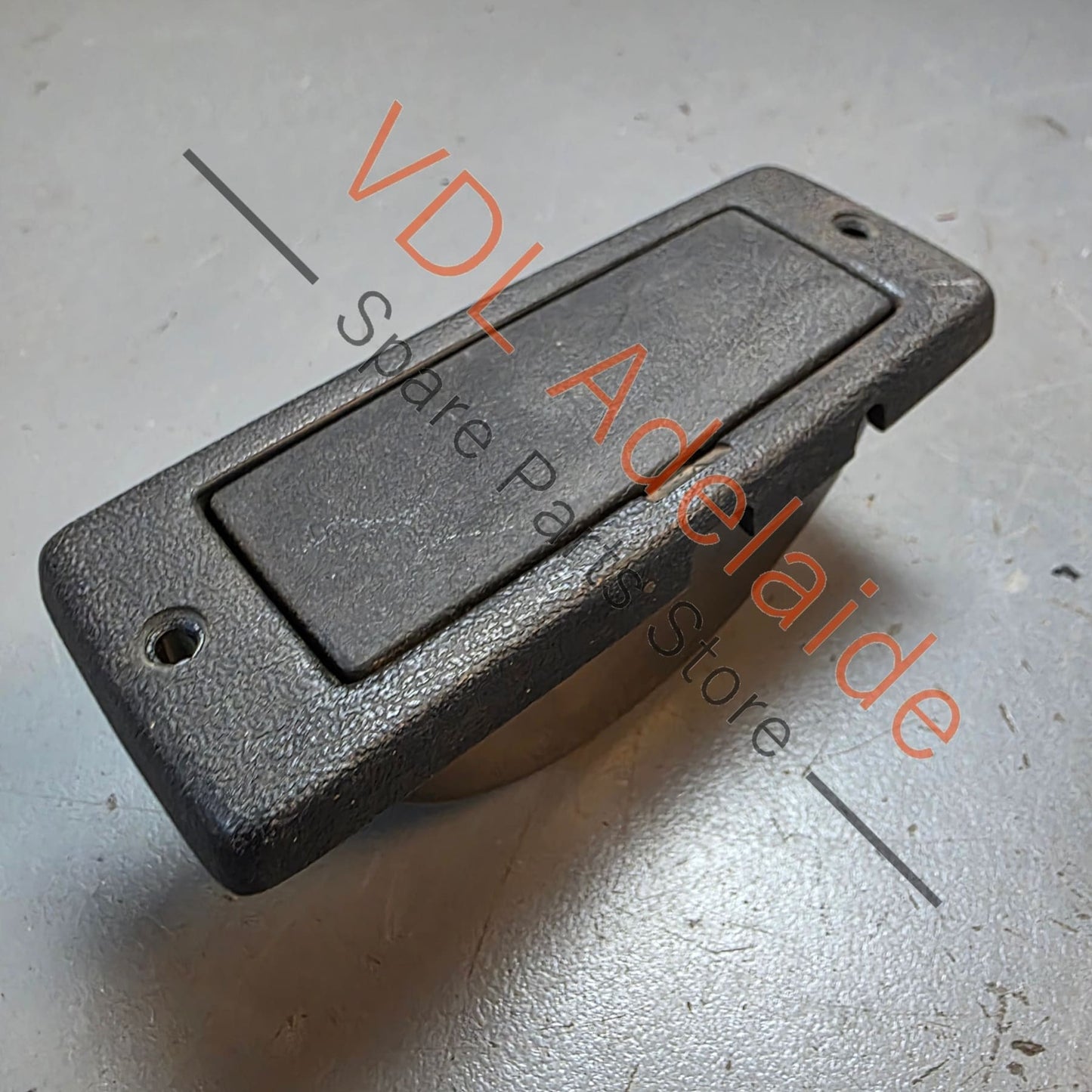 Datsun 510 1600 Rear Door Ash Tray #03