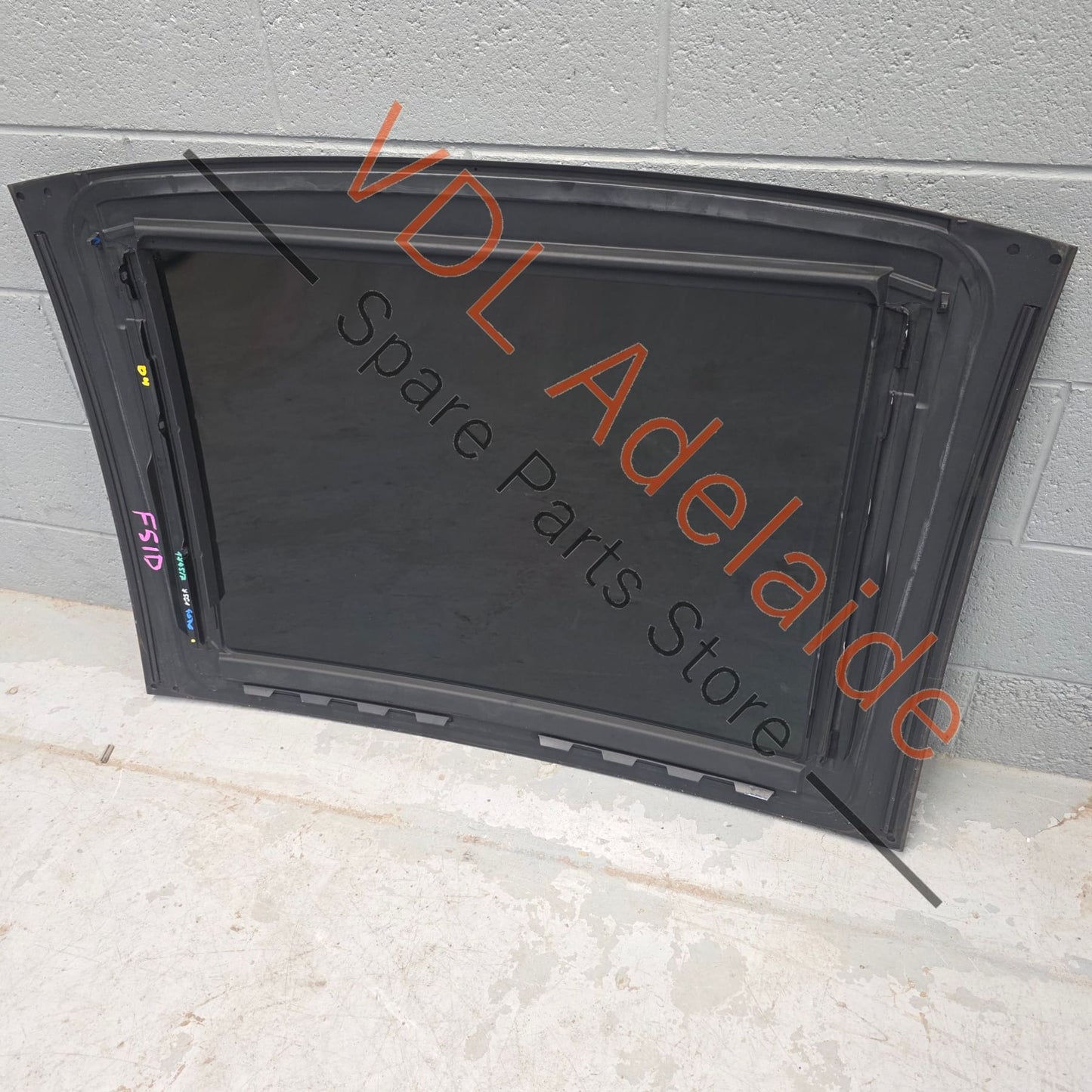 8W6877056 8W6877056C   Audi A5 S5 RS5 F5 Panoramic Roof Glass  8W6877056 / C