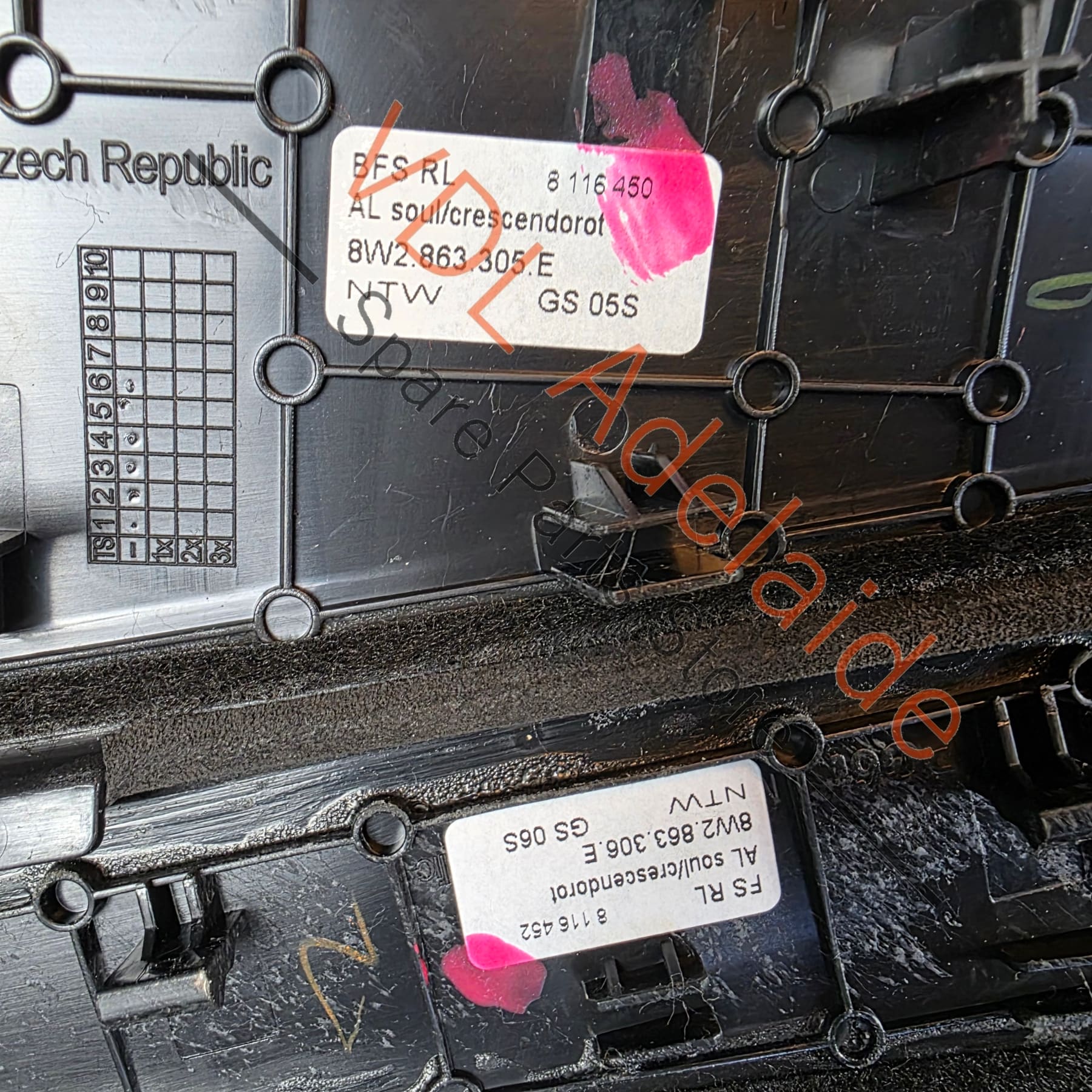 8W2863305ENTW 8W2863306ENTW   Audi RS4 RS5 F5 B9 Centre Console Alcantara Trim Set Interior 8W2863305ENTW 8W2863306ENTW