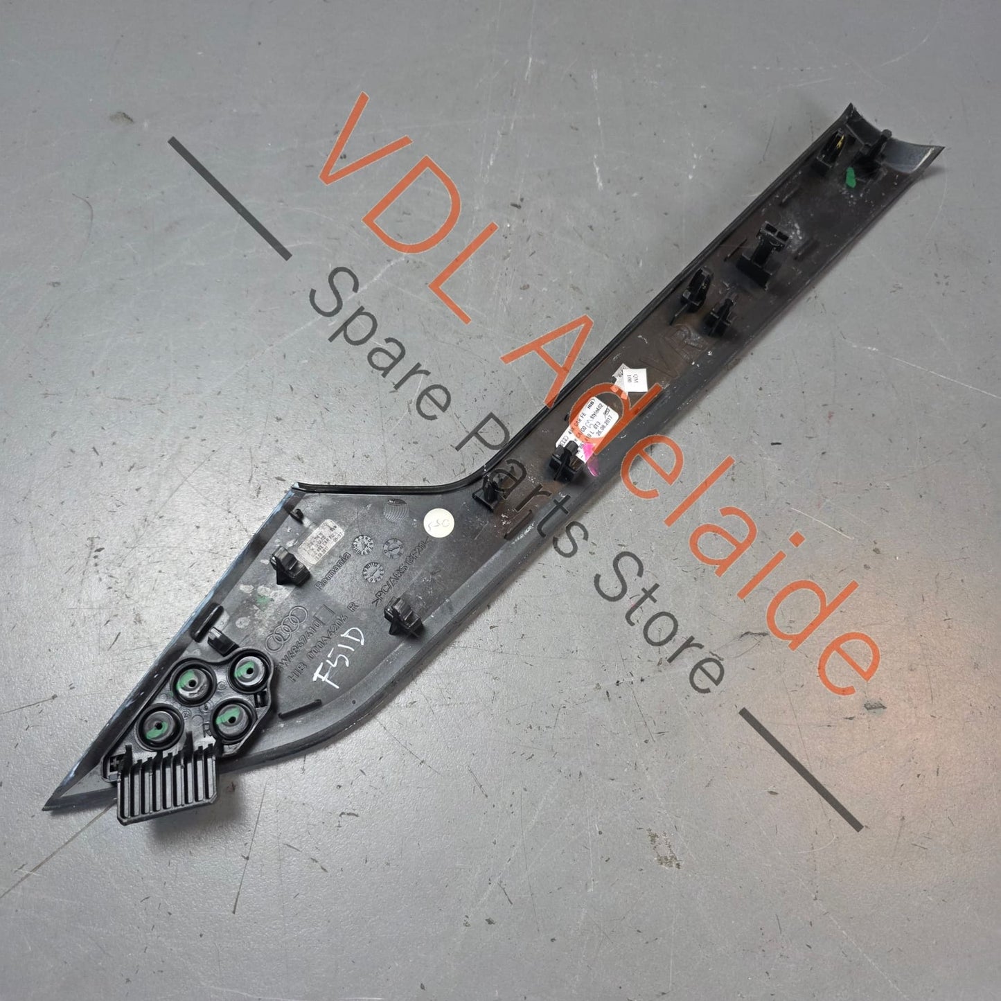 8W6867409L6T3    Audi A5 S5 RS5 F5 B9 Carbon Fibre Interior Door Trim Insert 8W6867410L6T3 Right suit 2dr