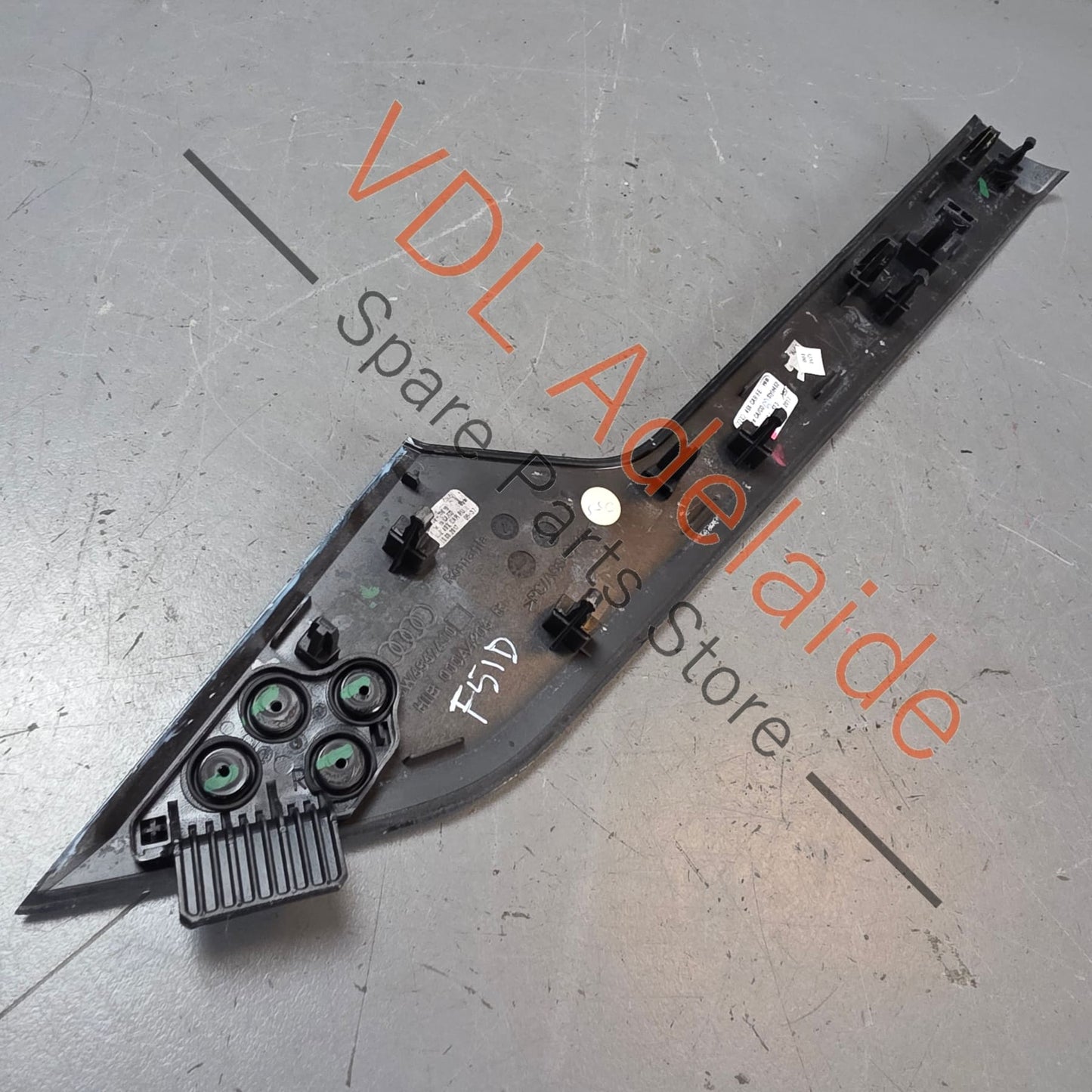 8W6867409L6T3    Audi A5 S5 RS5 F5 B9 Carbon Fibre Interior Door Trim Insert 8W6867410L6T3 Right suit 2dr