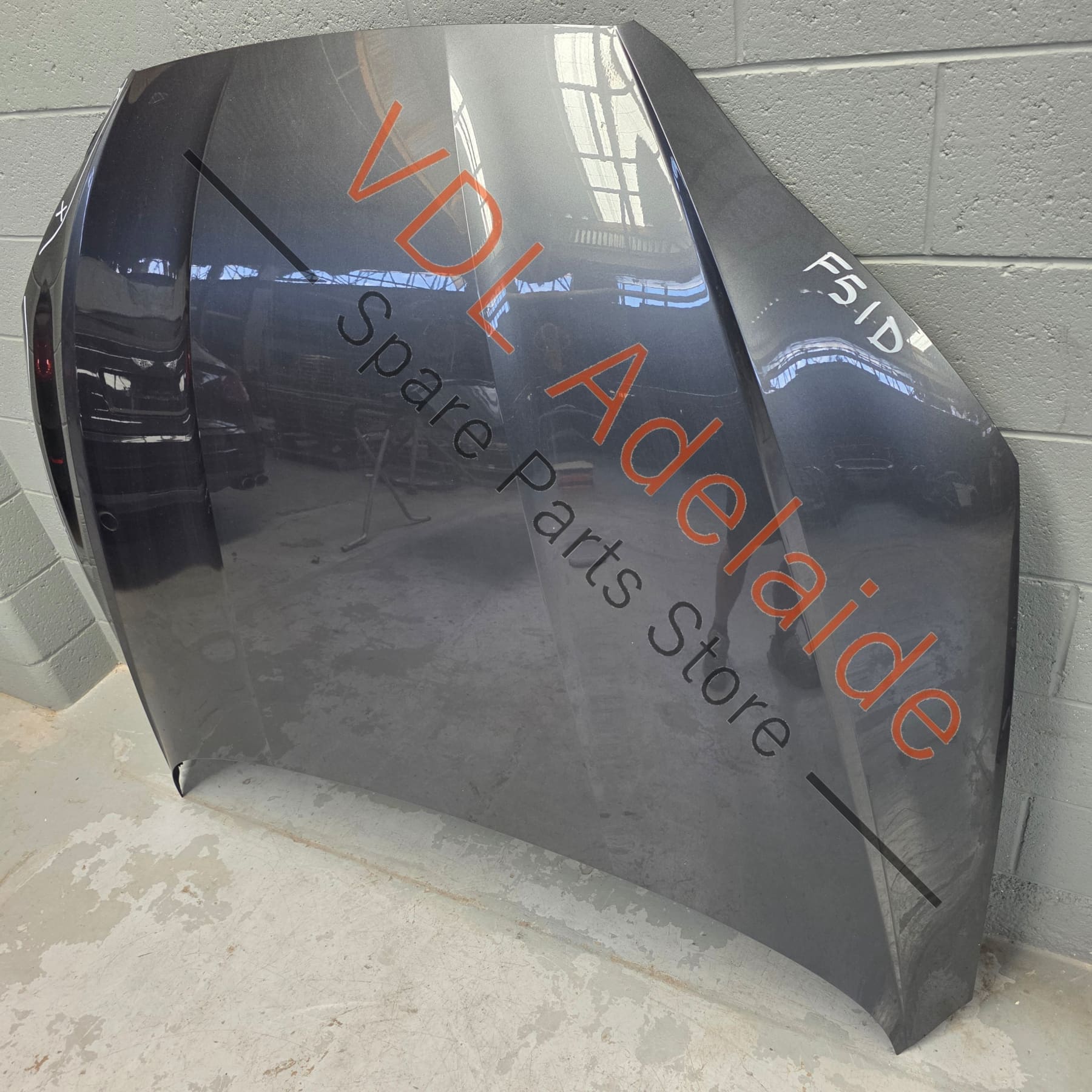8W6823029    Audi A5 S5 RS5 B9 F5 Bonnet Panel **some damage** 8W6823029