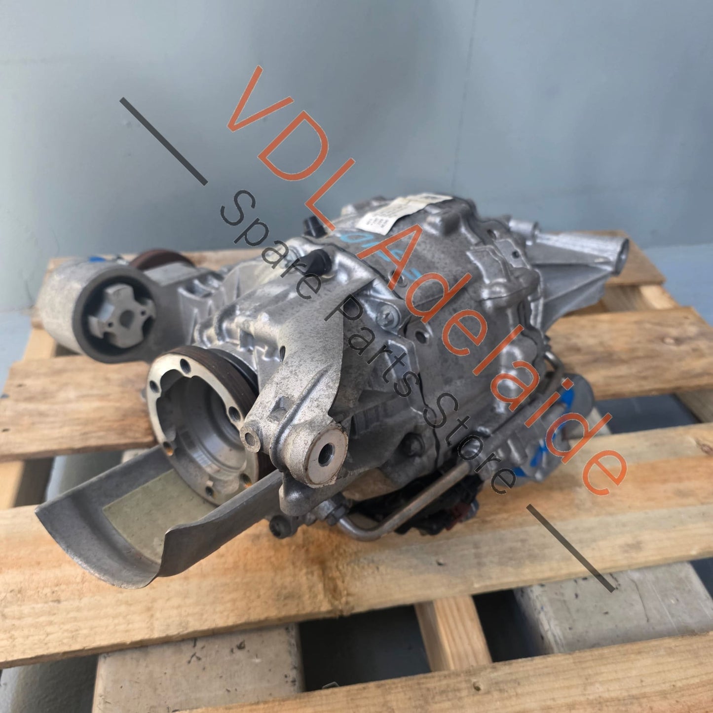 0D3500043    Audi RS5 Rear Differential Diff 0D3500043 QQS 43:13 Torque Vectoring