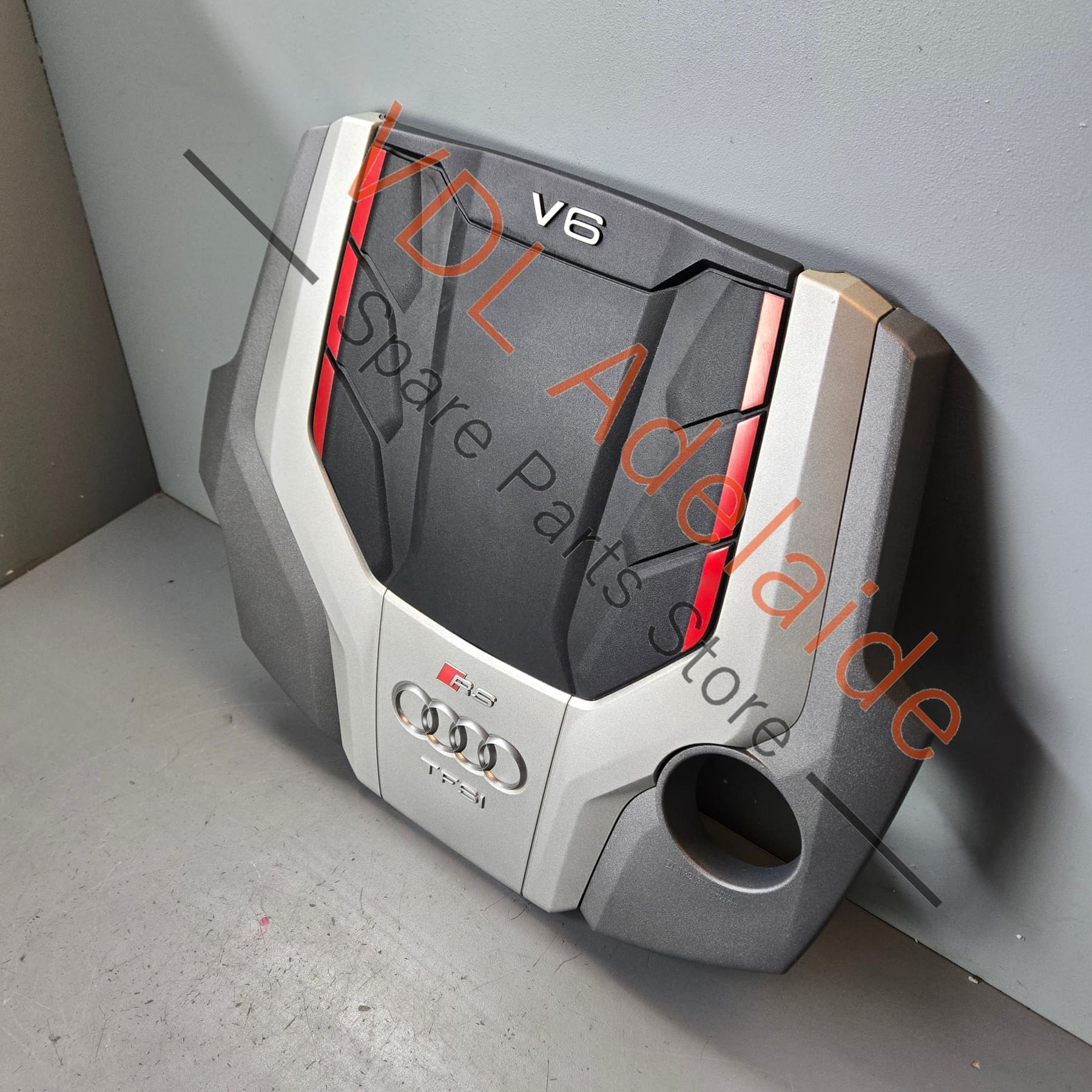 06M103925AA 06M103925H   Audi RS4 RS5 B9 F5 2.9L V6 Engine Cover 06M103925H 06M103925AA
