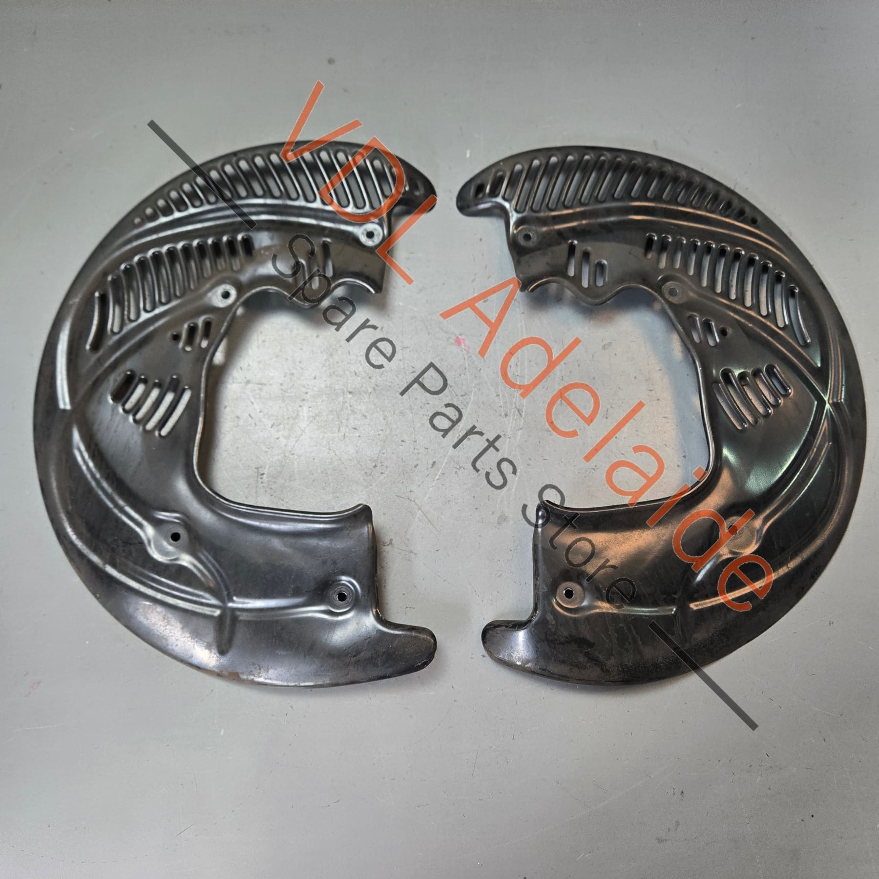 4M0615312G 4M0615311G   Audi S4 Q5 RS5 Front Brake Stone Dust Shield Cover Pair 4M0615312G 4M0615311G