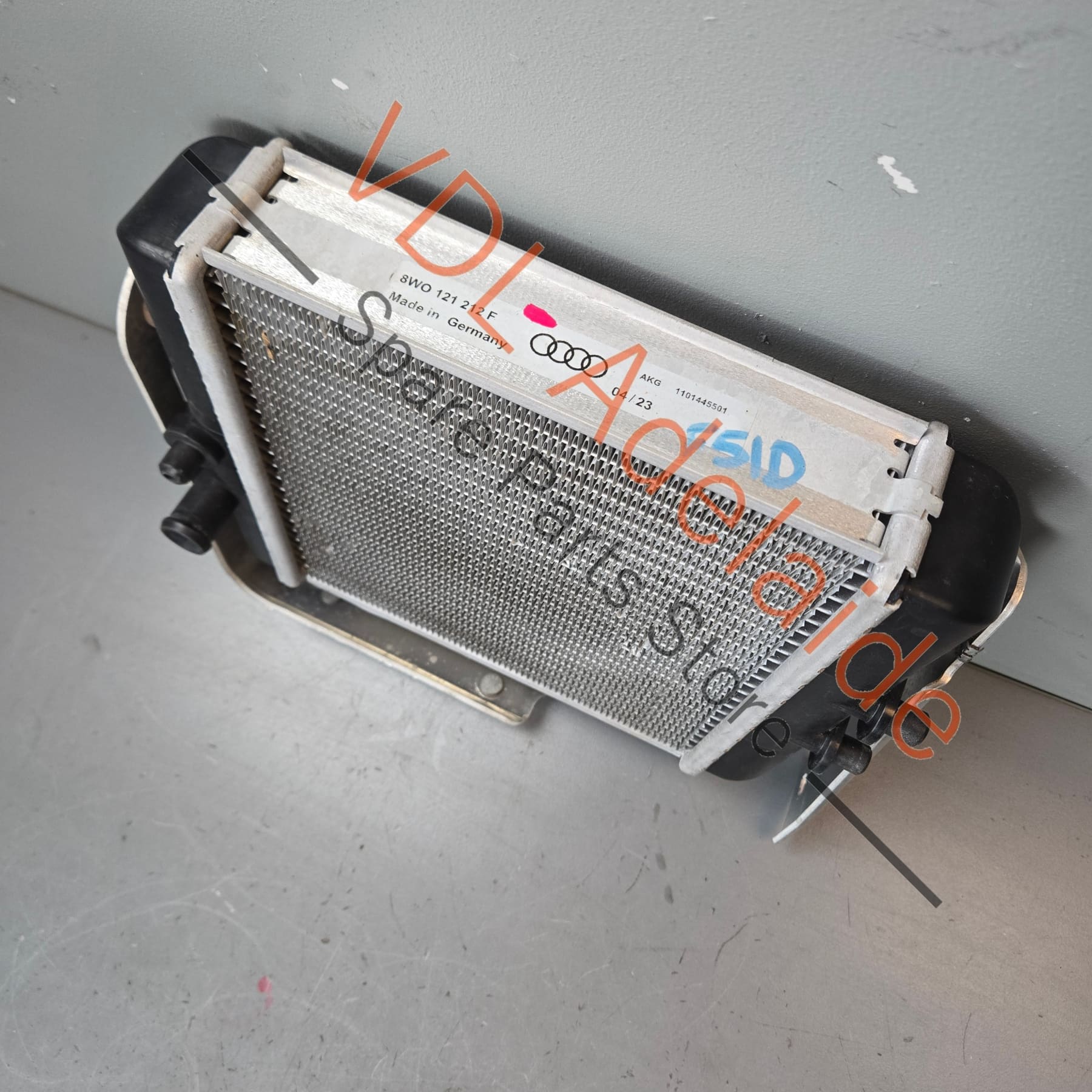 8W0121262D 8W0121212G 8W0121212F 8W0121262D Audi RS5 F5 B9 Front Side Additional Radiator Cooler 8W0121202A