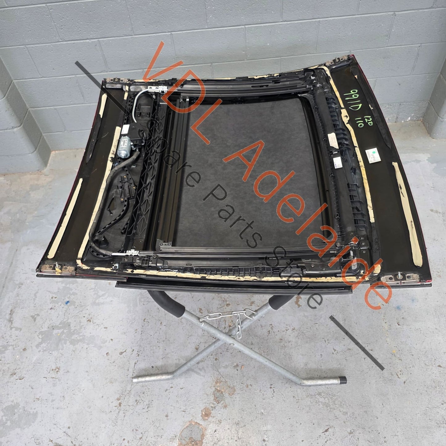 9P1898512C 9P1898515GRV 9P1898514GRV 9P1898513GRV Porsche 911 991 Sliding Roof with Frame & Trims