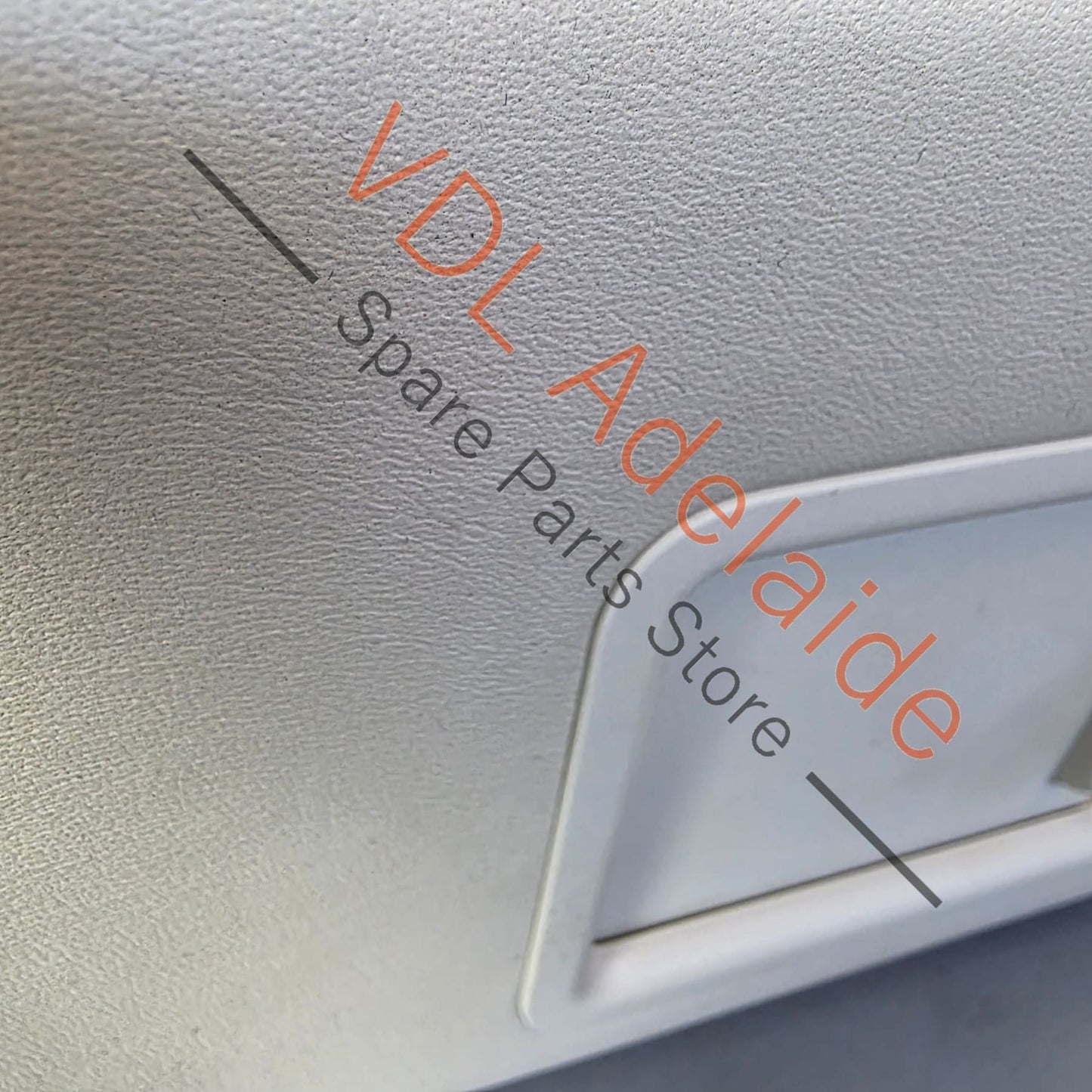 36A857552K51V 36A857552K 36A857552F Bentley Bentayga Cream Leather Sun Visor 'Linen' Right 36A857552K 51V