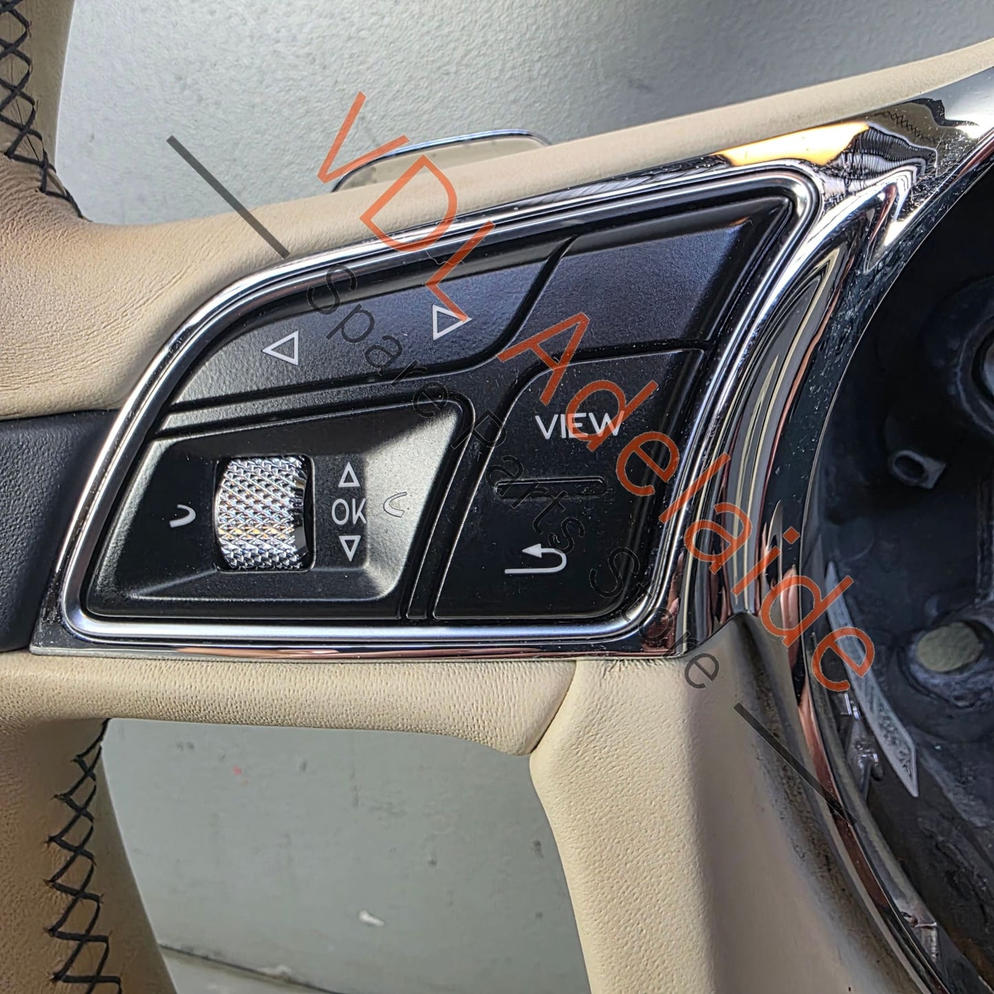 36A419089A   Bentley Bentayga Multispoke Steering Wheel Leather Hide colour Linen / Imperial Blue 36A419089A