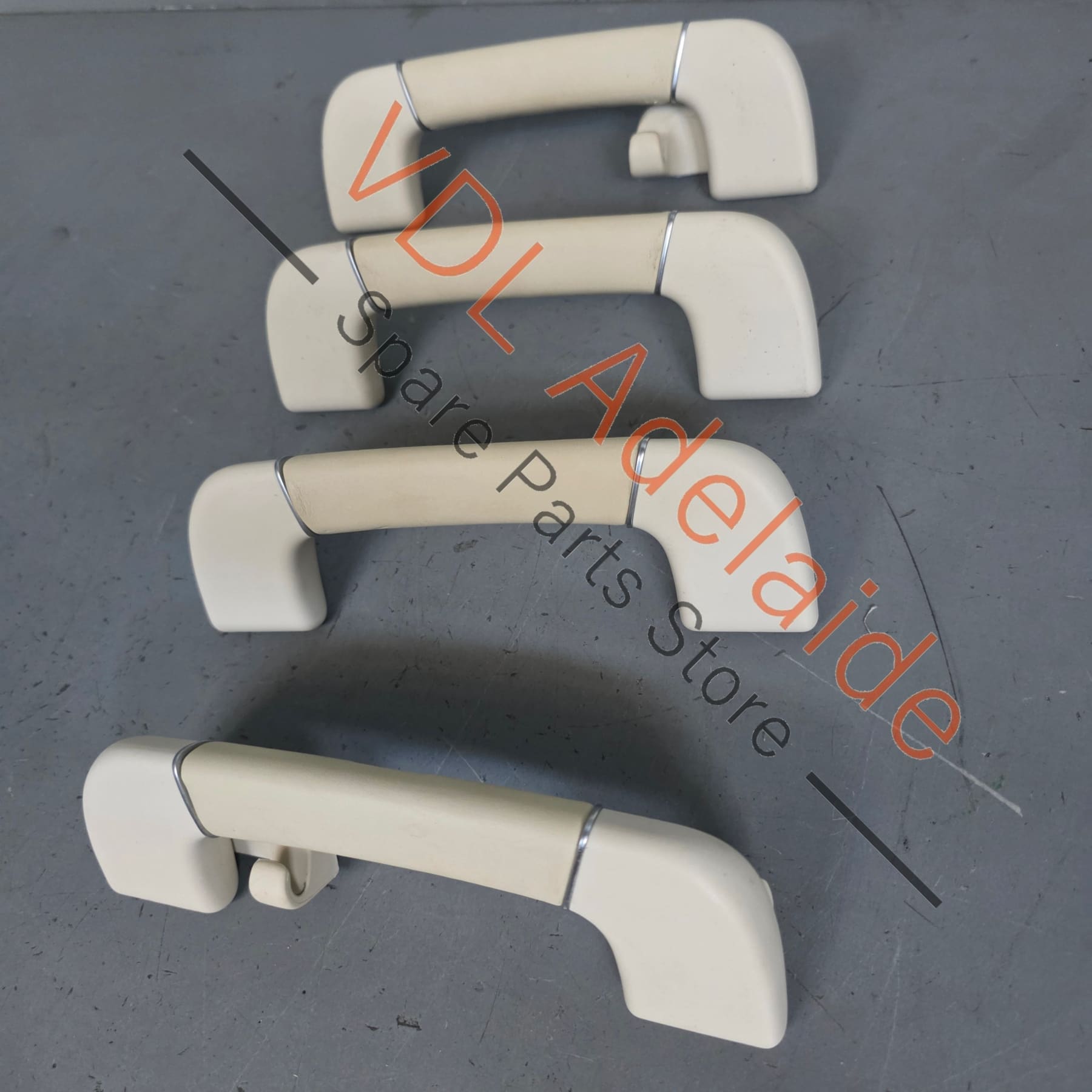 36A857141B51V 36A857141B  Bentley Bentayga Set of Interior Roof Handles Leather Hide colour Linen 36A857141B 51V