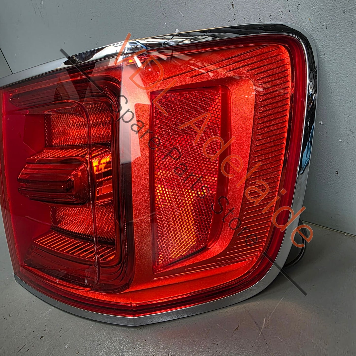 36A945096H   Bentley Bentayga Rear LED Tail Lamp Light Right Outer 36A945096H