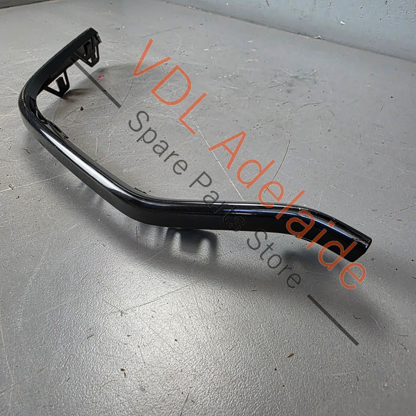 8W6807732T94 8W6807732  Audi RS5 Rear Bumper Gloss Black Trim Right 8W6807732 T94