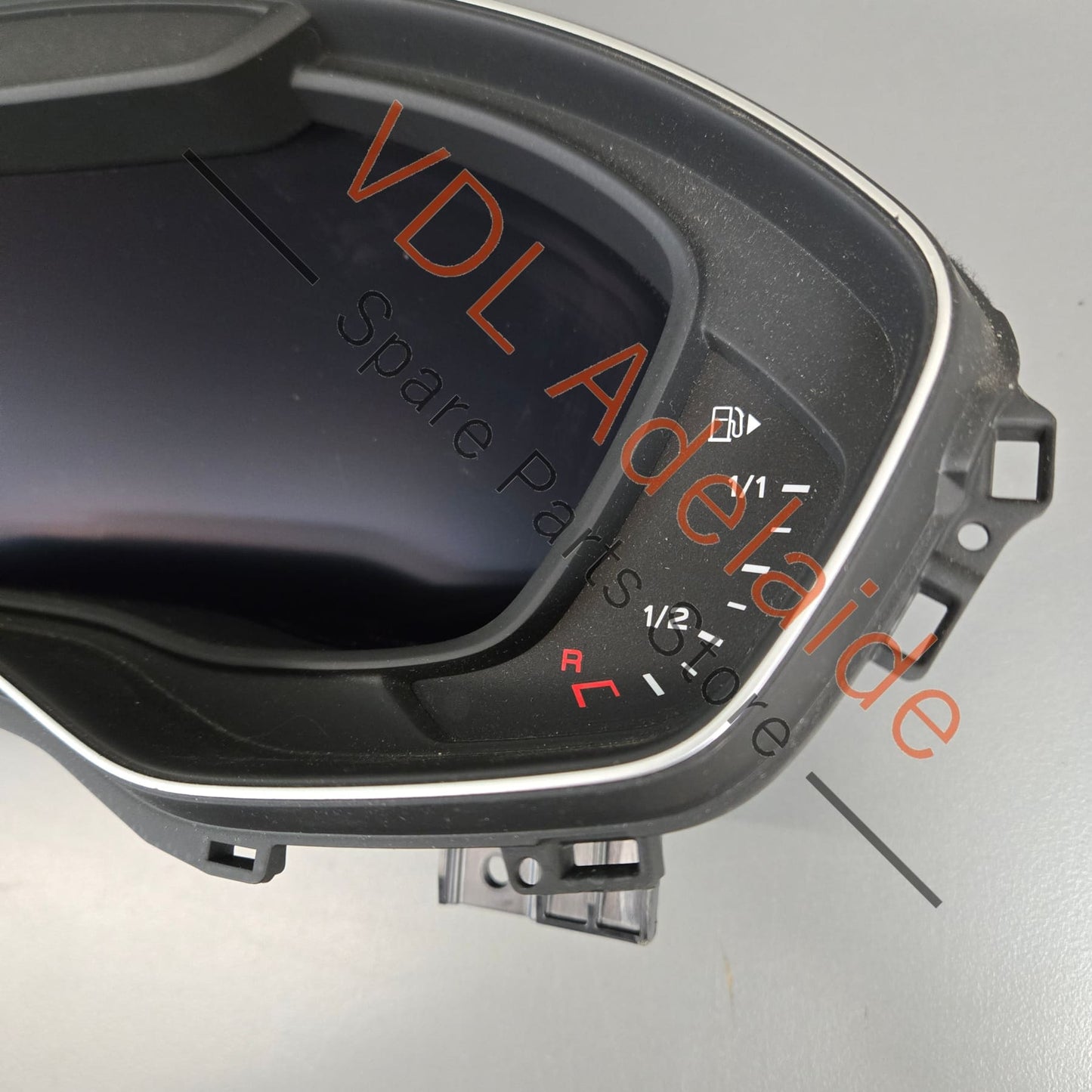 8W5920790D   Audi S4 B9 Virtual Cockpit Dash Dashboard Display km/h 8W5920790D