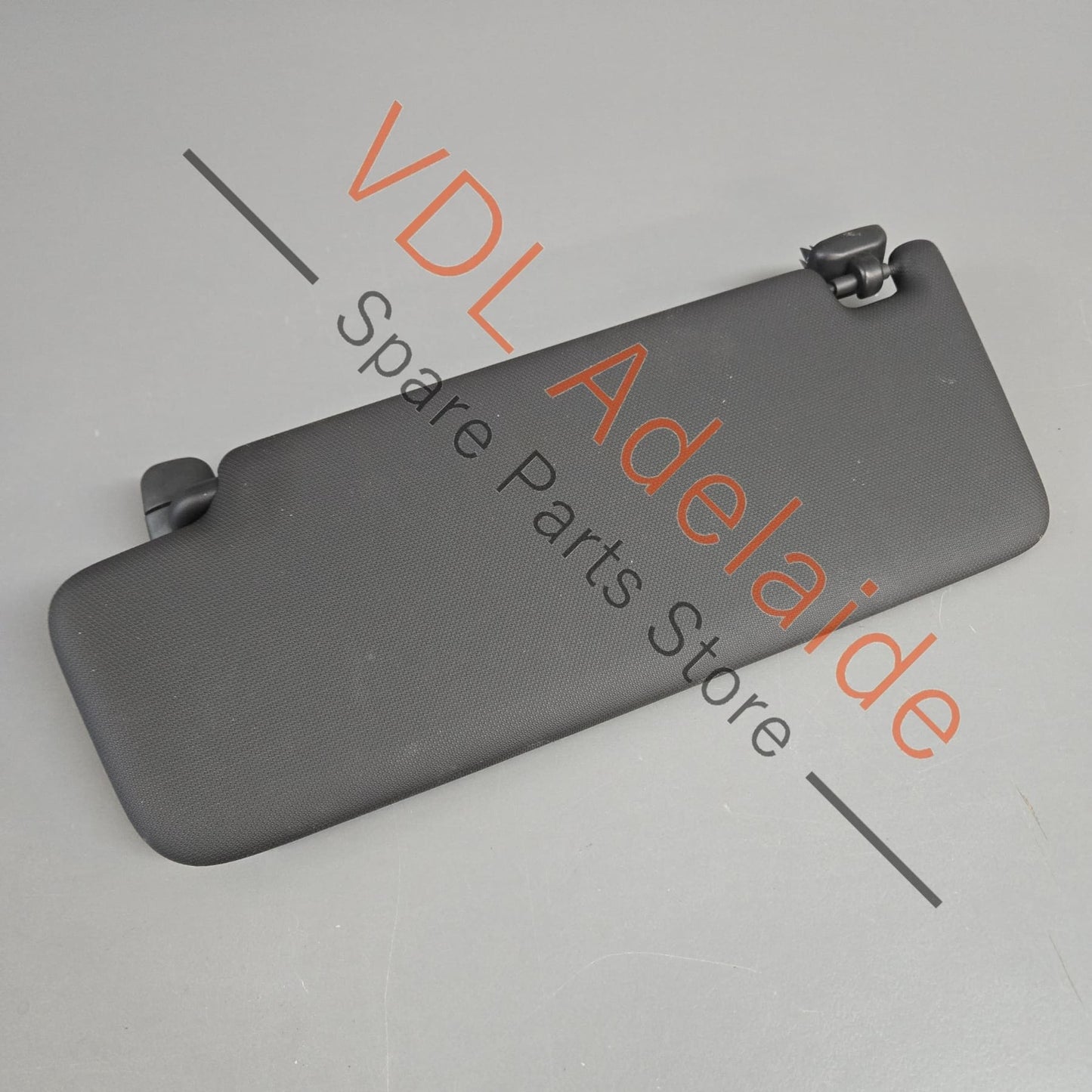 8W0857552AK 8W0857552AK7C0  Audi A5 A4 S4 RS5 RS4 B9 Right Side Drivers Sun Visor 8W0857552 7C0 8W0857552AK 7C0