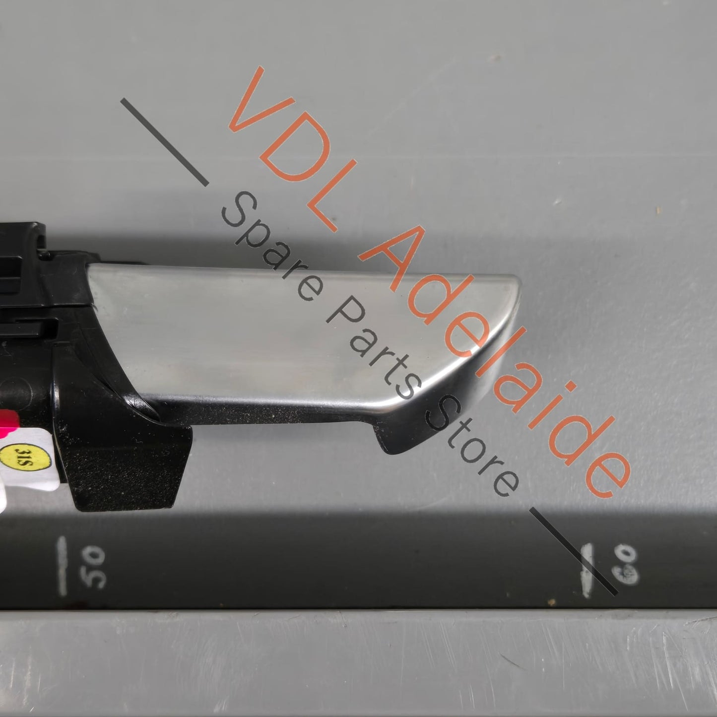 8W6857759 8W68577593Q7  Audi A5 F5 Coupe Left Front Seatbelt Ready Assistant Motor 8W6857759 3Q7