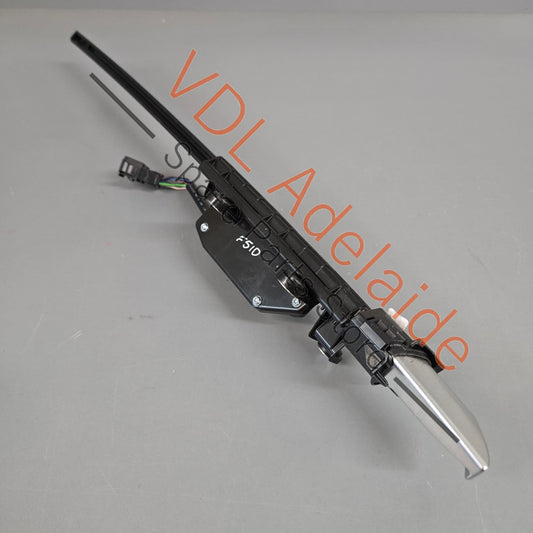 8W6857760 8W68577603Q7  Audi A5 F5 Coupe Right Front Seatbelt Ready Assistant Motor 8W6857760 3Q7