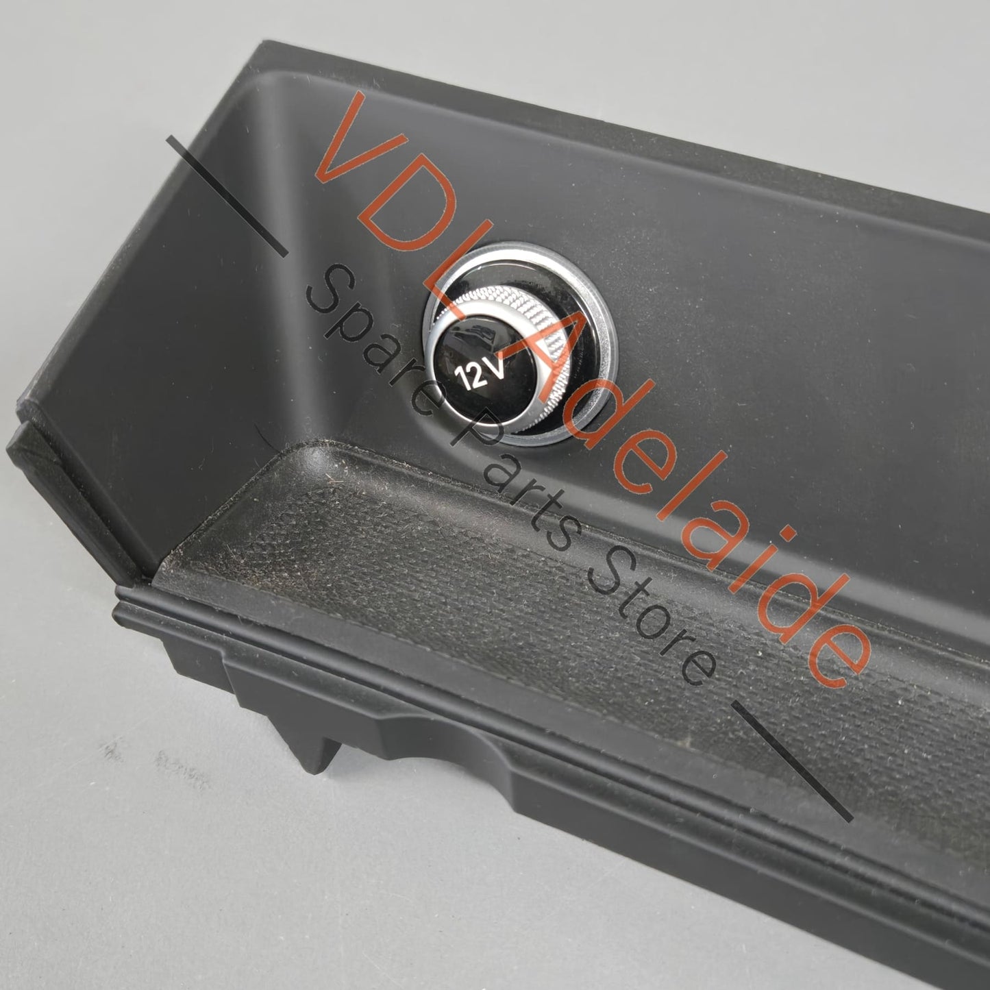 8W2864131B   Audi RS5 F5 B9 F5 Centre Console Storage Compartment for RHD with USB Jack 8W2864131B