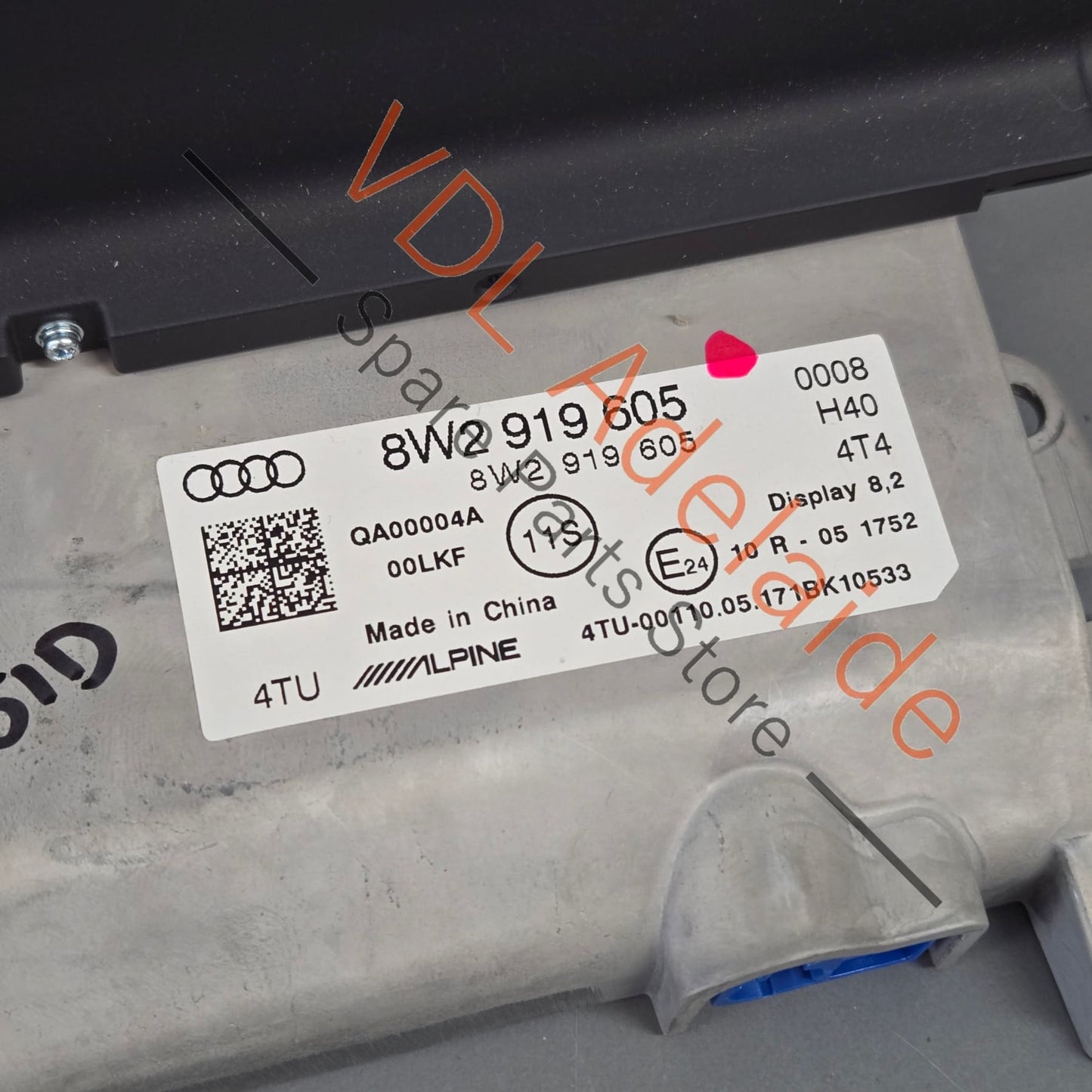 8W2919605   Audi A4 B9 A5 F5 HIGH Alpine 8.25in MMI Interface Display 8W2919605