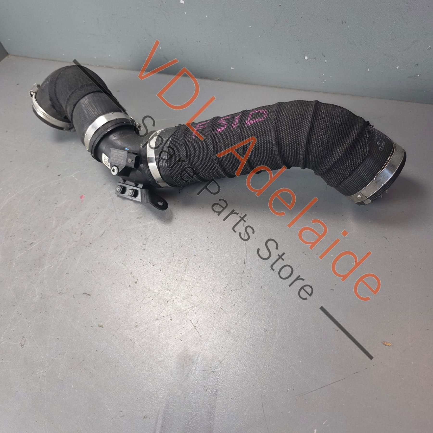 8W0145673R 8W0145737D  Audi RS4 RS5 2.9 B9 Intercooler Intake Pipe 8W0145673R 8W0145737D