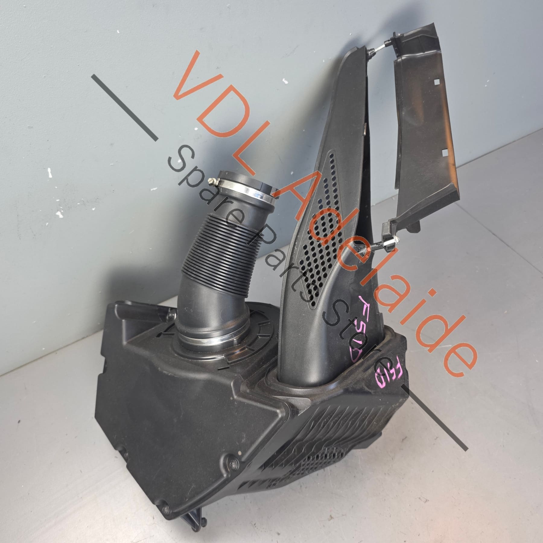 8W0133837R 06M129629C 8W0129618 Audi RS4 RS5 B9 2.9 V6 Original OEM Air Filter Assembly 8W0133837R
