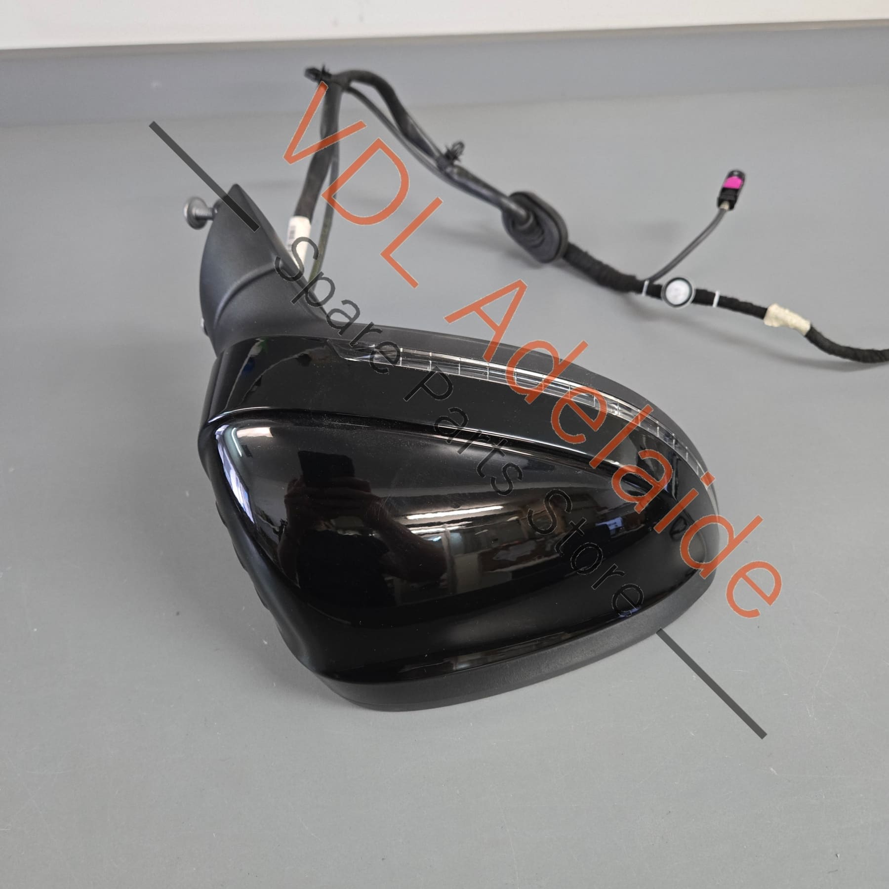 8W6857409AQ9B9 8W0857536H  Audi A5 S5 RS5 B9 Right Side Exterior Wing Mirror 8W6857410CB 9B9 8W0857536H Heated Power Folding Auto Dimming Memory