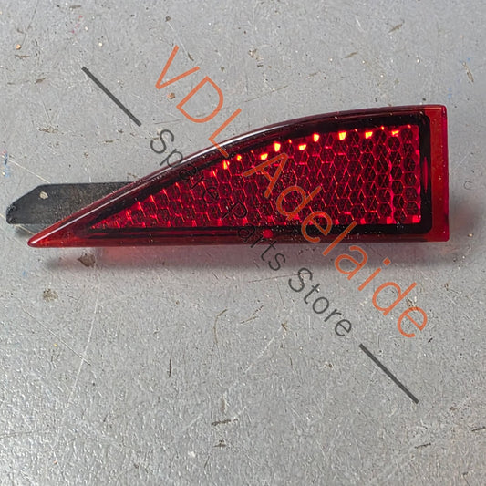8W6945106D   Audi RS5 F5 B9 A5 S5 Rear Right Inner Reflector 8W6945106D