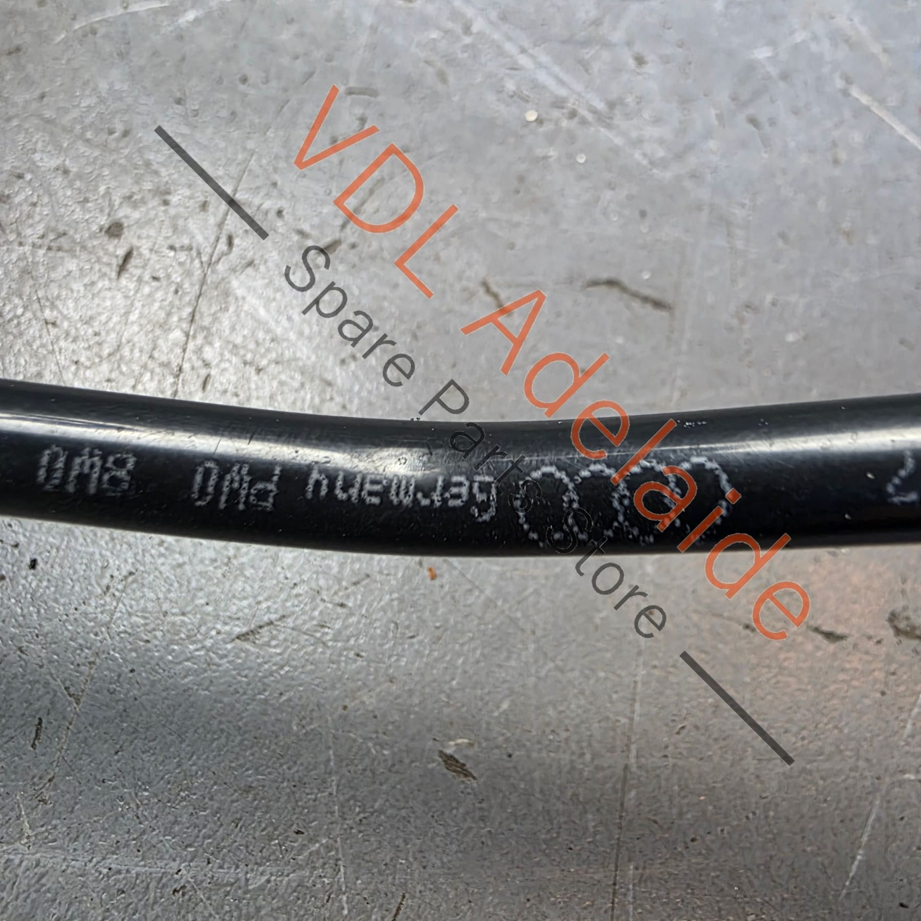 8W0121081DS 8W0121081Q 8W0122293DL Audi RS4 RS5 Coolant Breather Bleeder Hose 8W0121081Q / 8W0121081DS 8W0122293DL