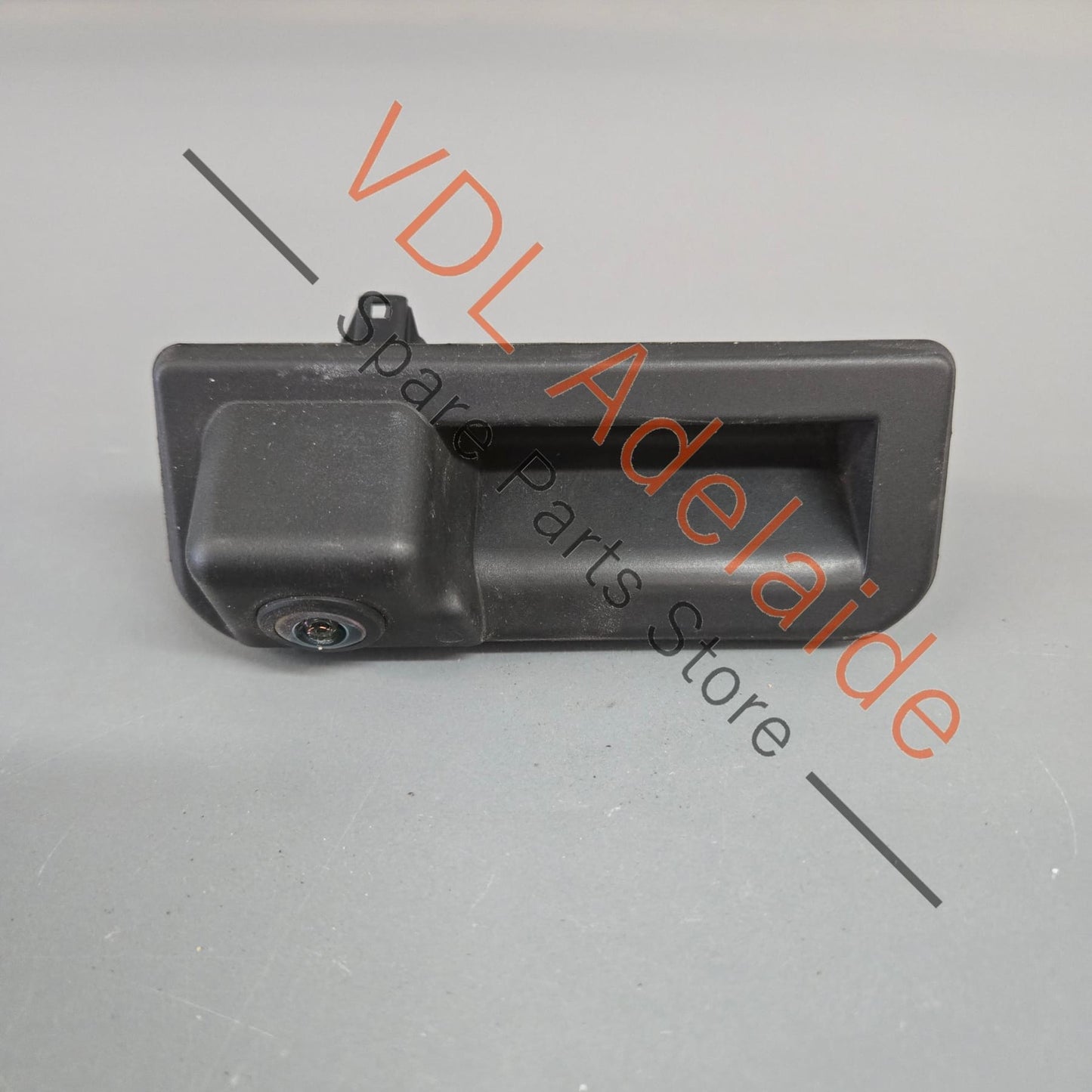 8W8827566A   Audi A5 S5 RS5 F5 B9 Rear View Camera & Trunk Boot Release Button 8W8827566A