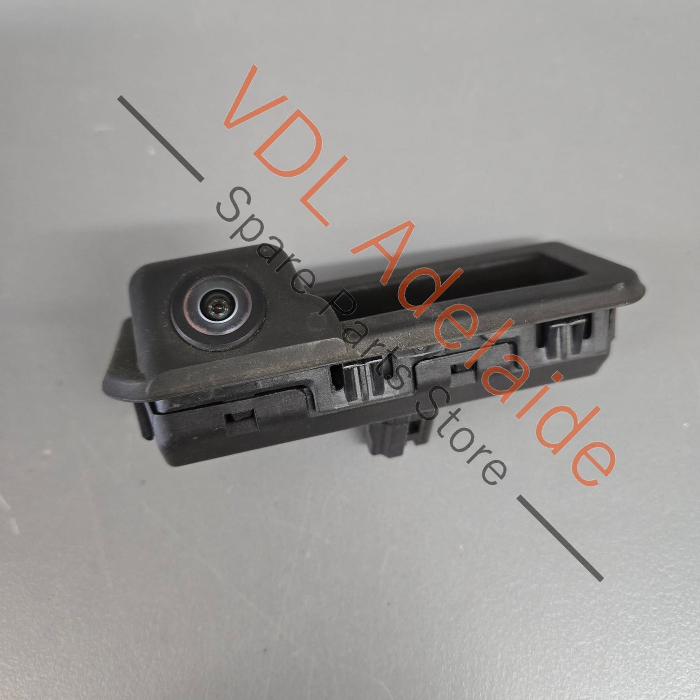 8W8827566A   Audi A5 S5 RS5 F5 B9 Rear View Camera & Trunk Boot Release Button 8W8827566A
