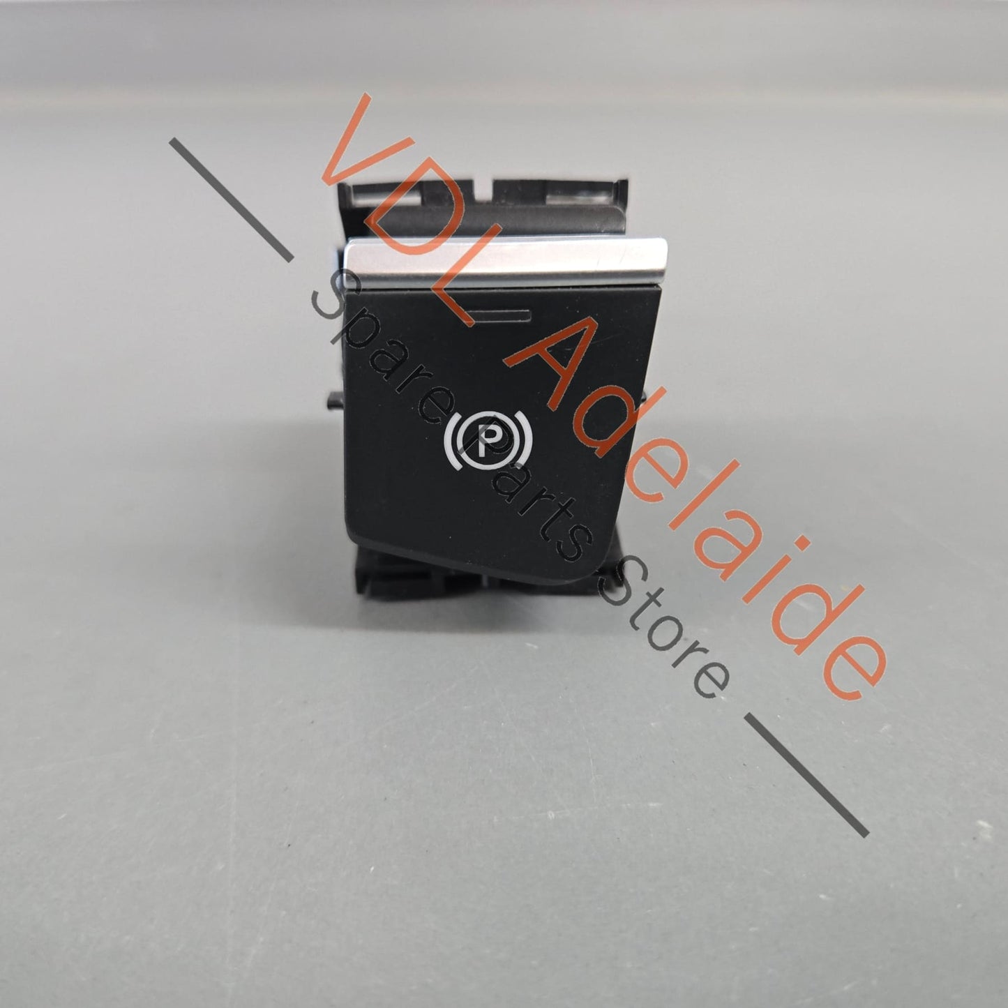 4M2927225A   Audi A4 S4 B9 Switch for Electric Handbrake Park Brake EPB 4M2927225A