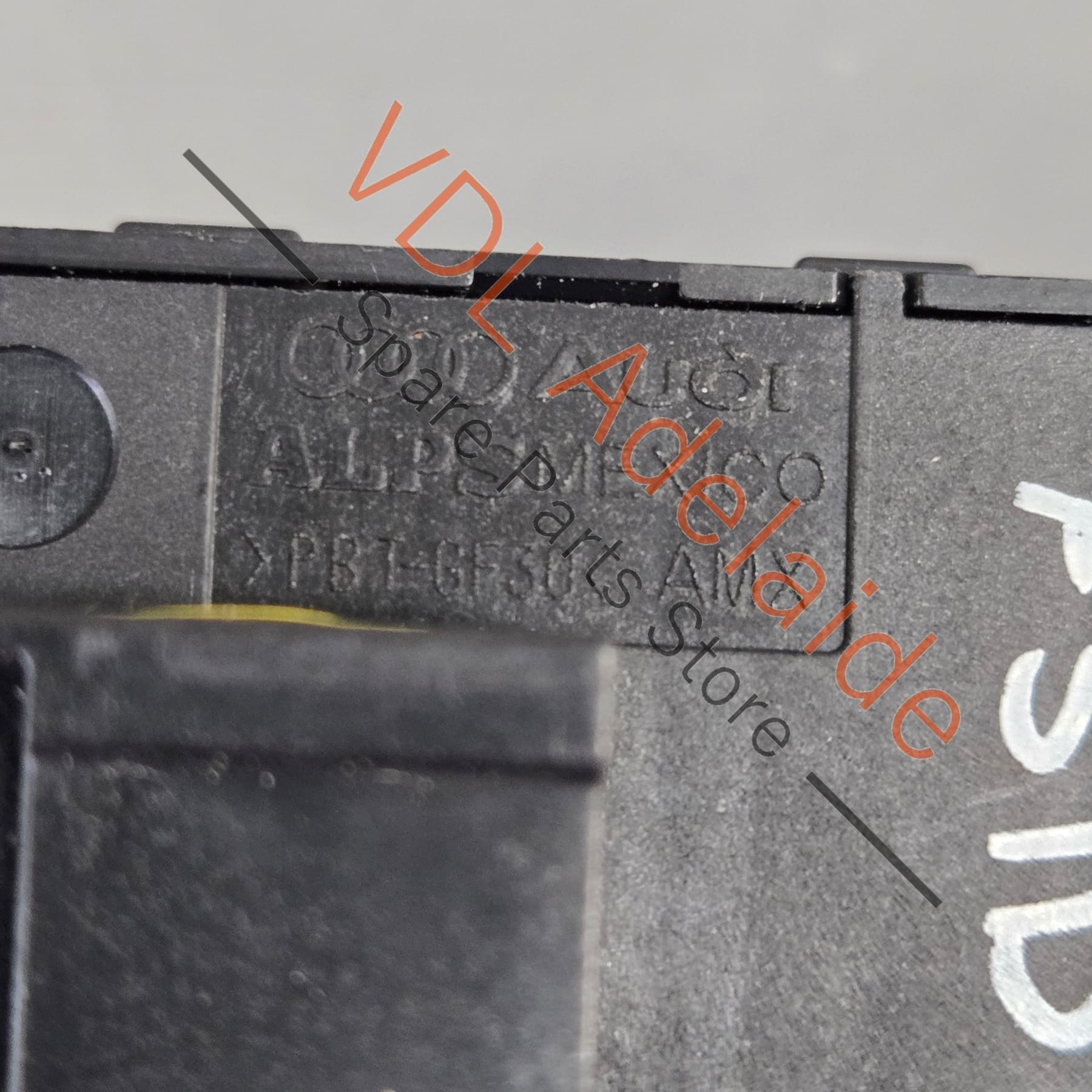 8W0959851F   Audi 2dr Coupe Drivers Master Window Switch 8W0959851F 5PR