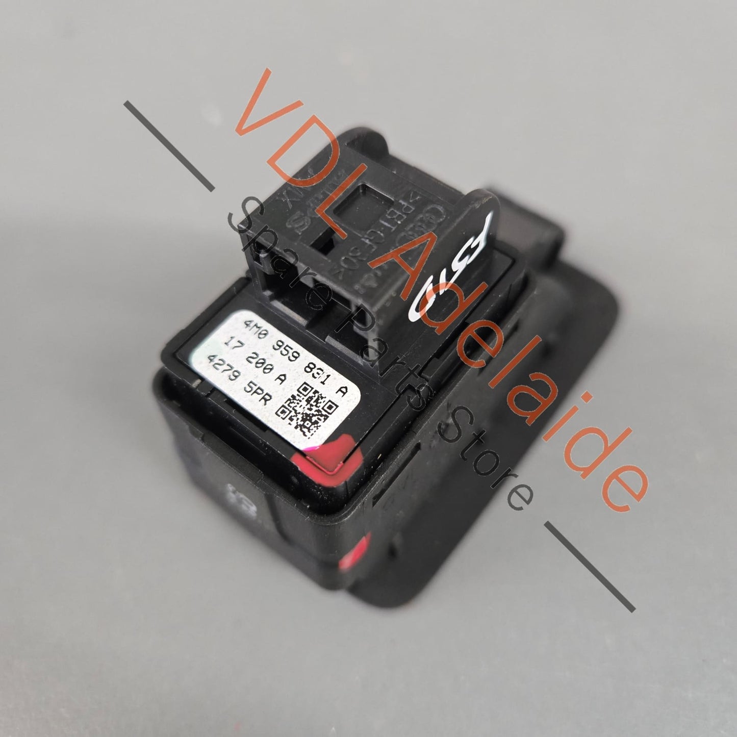 4M0959831A   Audi A4 S4 B9 Rear Door Hatch Boot Trunk Open Close Switch 4M0959831A 8W2959830