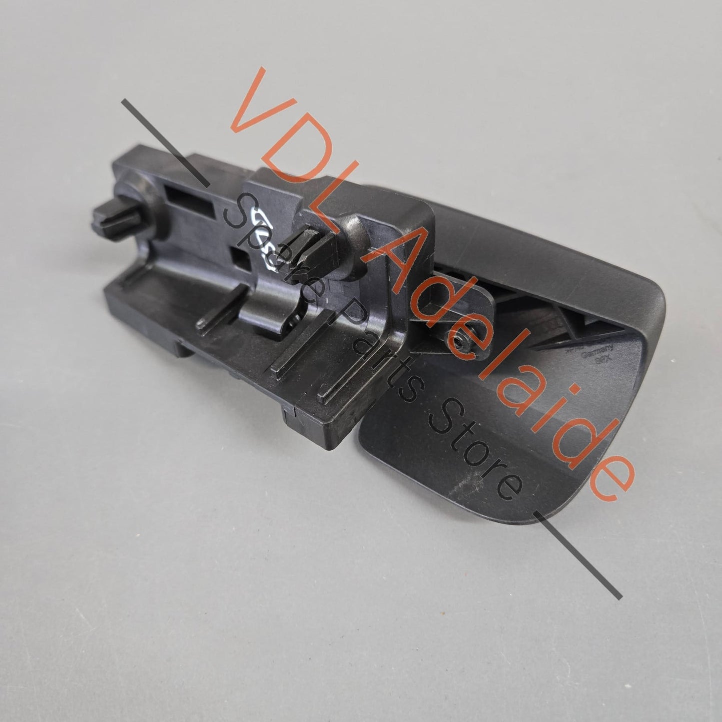 8W2823533C   Audi A4 A5 Bonnet Release Handle Lever 8W2823533C