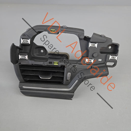 8W2820902B   Audi A4 S4 B9 RHS Right Dashboard Air Vent for Air Conditioning 8W0820902B