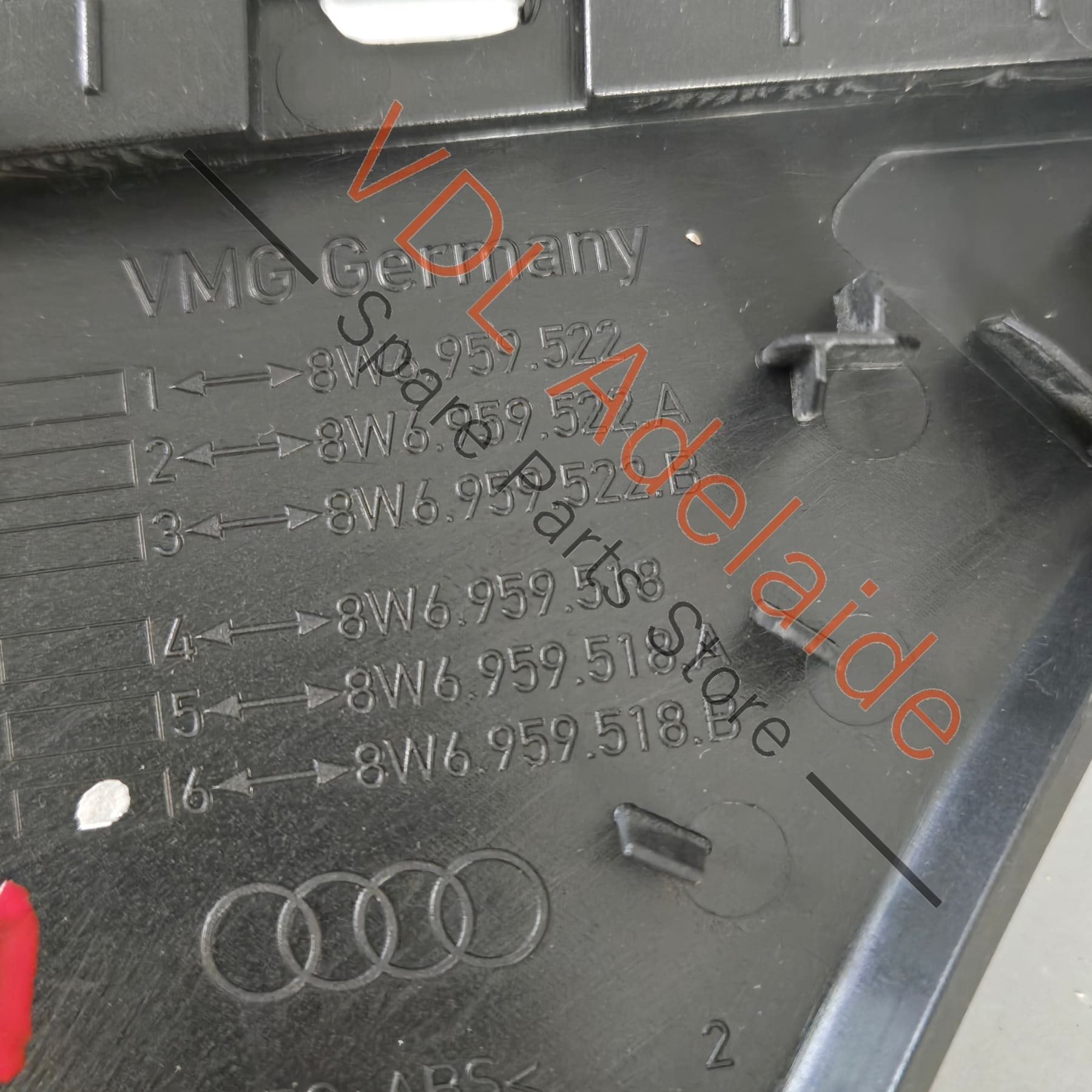 8W6837020C4PK   Audi RS4 RS5 B9 Interior Door Handle Right 8W6837020C 4PK