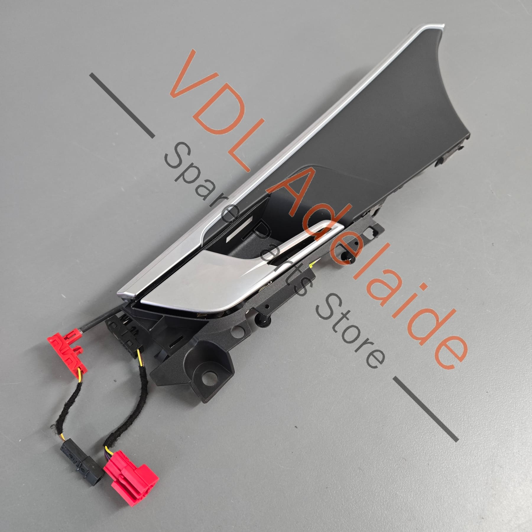 8W6837019C4PK   Audi RS4 RS5 B9 Interior Door Handle Left 8W6837019C 4PK